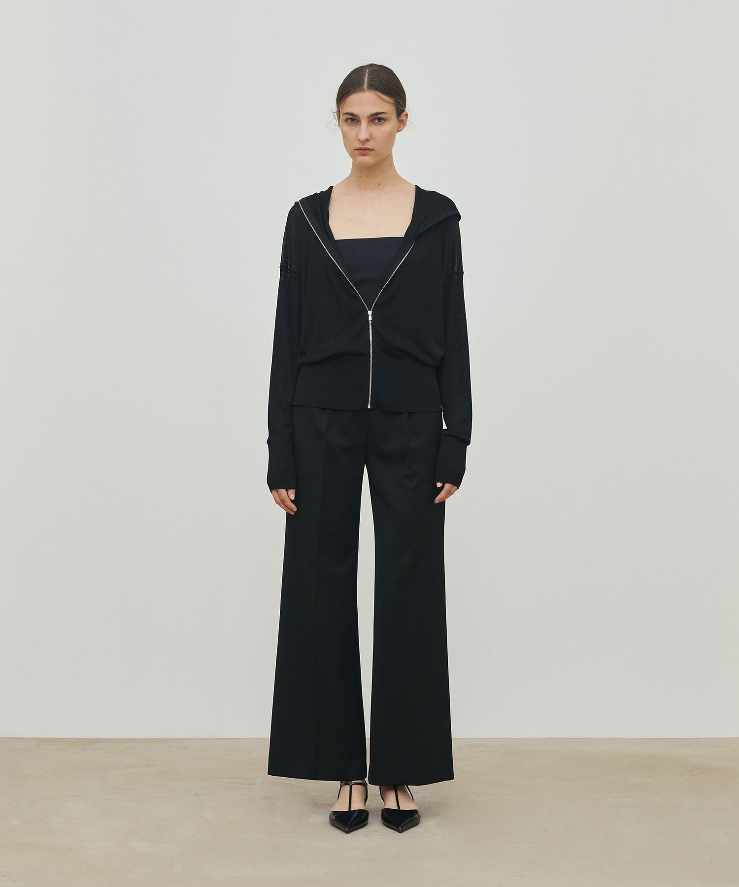 【SALE／50%OFF】DES PRES マットレーヨン フーディー トゥモローランド トップス ...