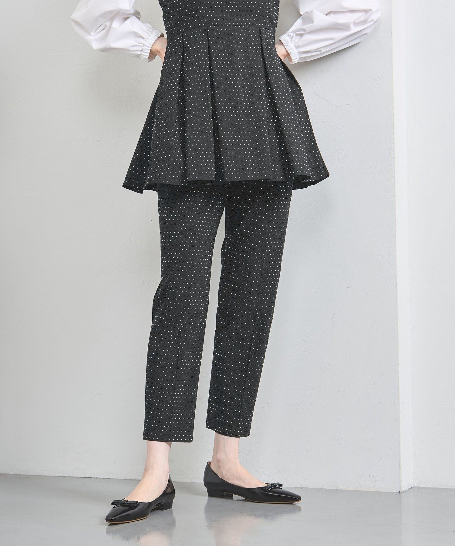 【SALE／50%OFF】UNITED ARROWS ドット ジャガード スリム パンツ ユナイテッドアローズ アウトレット パンツ スラックス・ドレスパンツ ブラック ネイビー【送料無料】