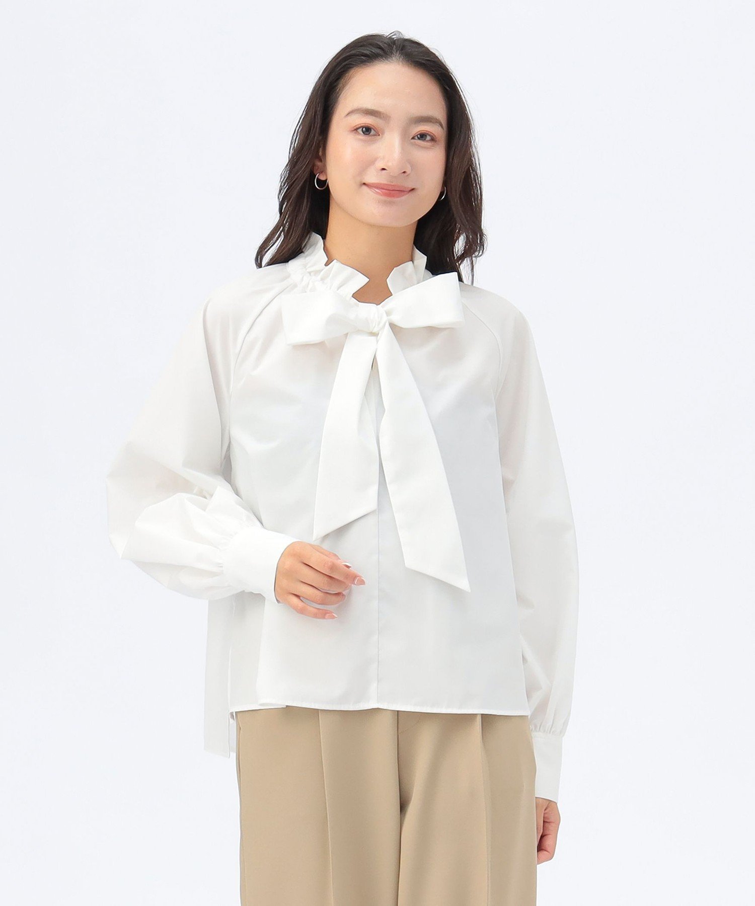 BEAMS HEART WOMEN 【ワンサイズ/イージーケア】ボウタイ ギャザー ブラウス 26SS セレモニー 入学 入園 卒業 卒園 ママスーツ 七五三 通勤 オフィススタイル オンオフ兼用 きれいめ フォーマル ビームスセレモニー2026 ビームス ハート トップス シャツ・ブラ【送料無料】