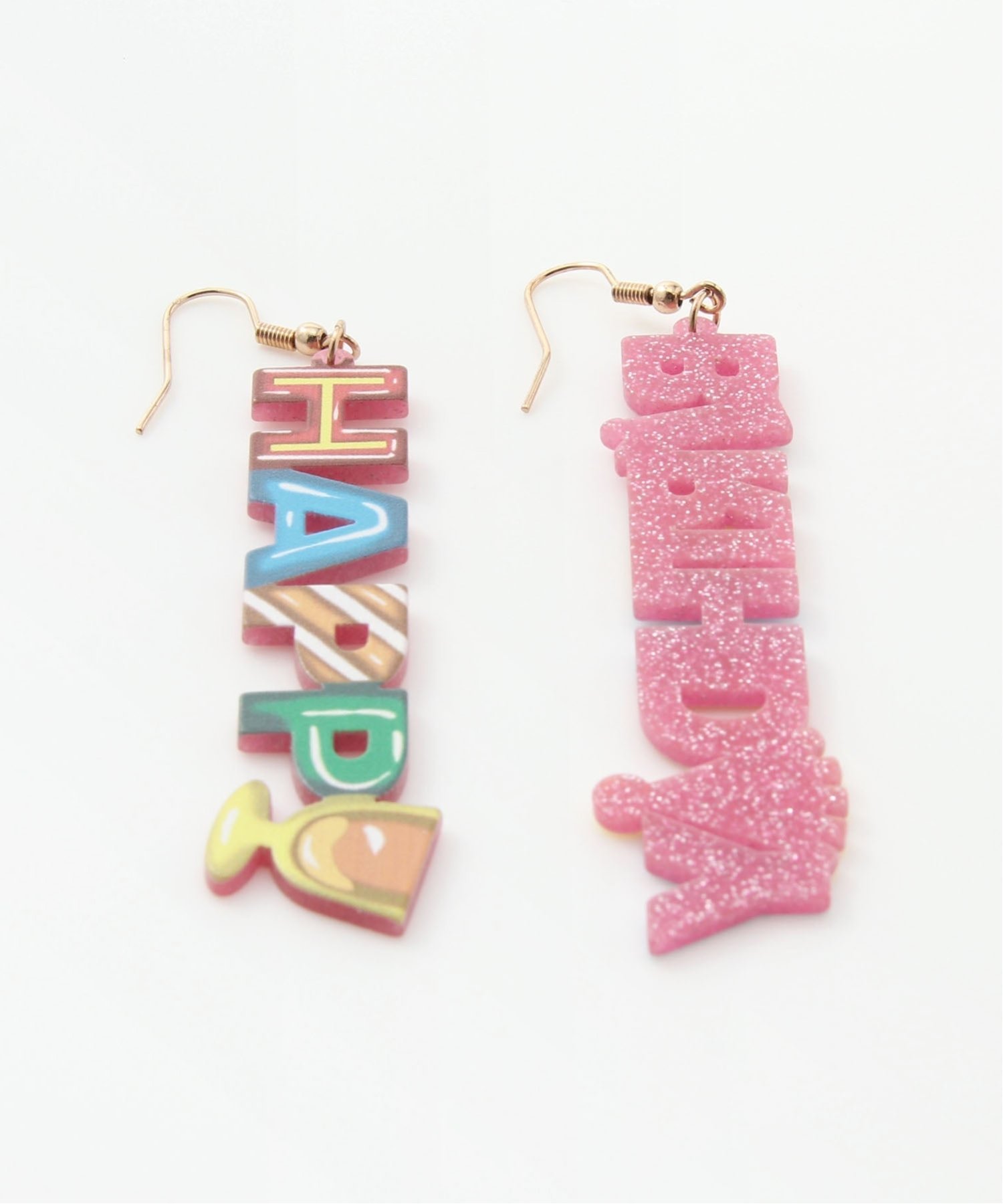 【SALE／20%OFF】Coo+i Coo+i/(W)HAPPY BIRTHDAY 文字形レターピアス スレンダー アクセサリー・腕時計 ピアス