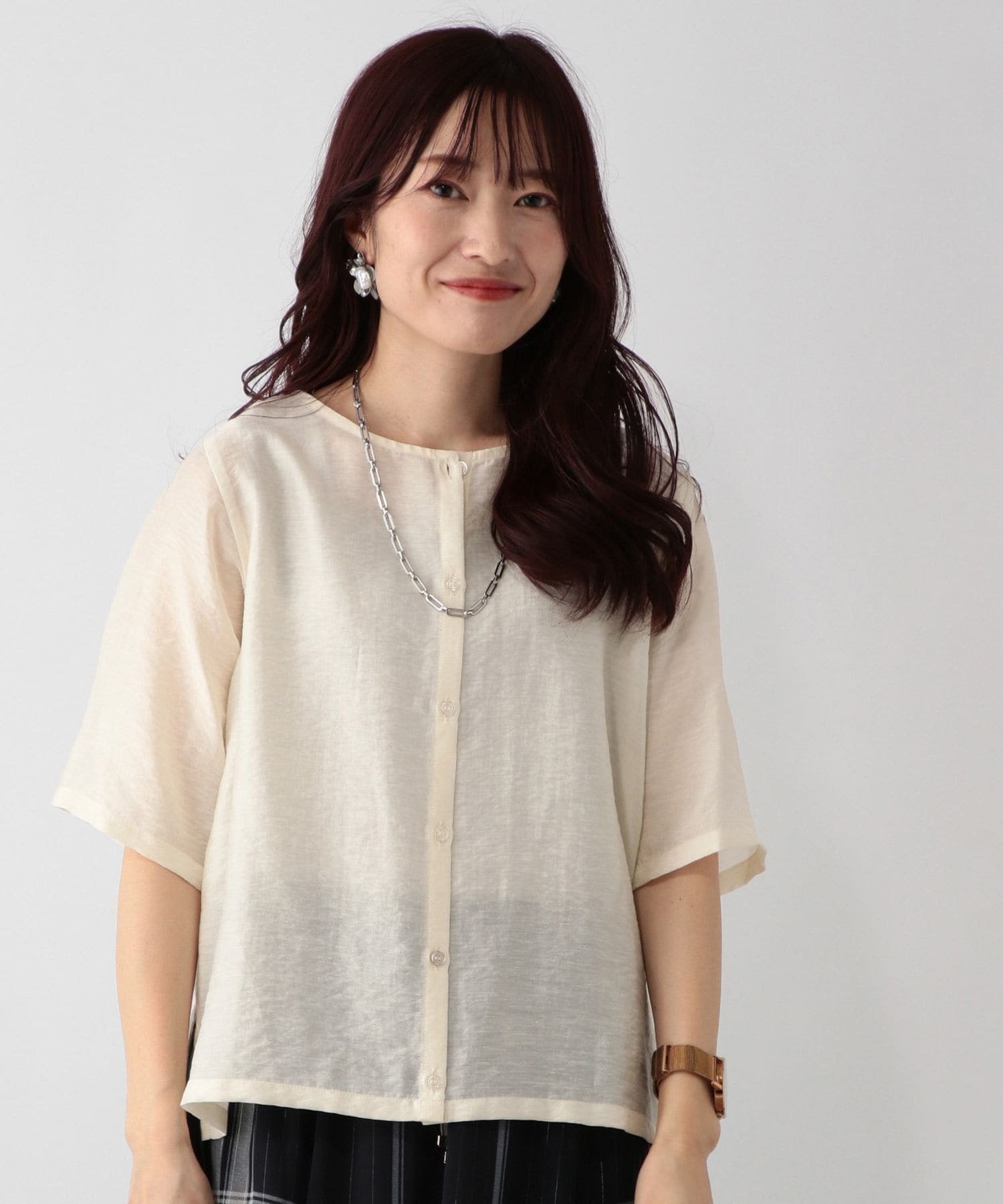 GLOBAL WORK cossyさんプロデュース/2WAYシアーブラウス5分袖/EiiS/314304/アウトレット価格 グローバルワーク トップス シャツ・ブラウス ホワイト ブラック【送料無料】 stylife-15652355 Rakuten Fashion サンプル画像2