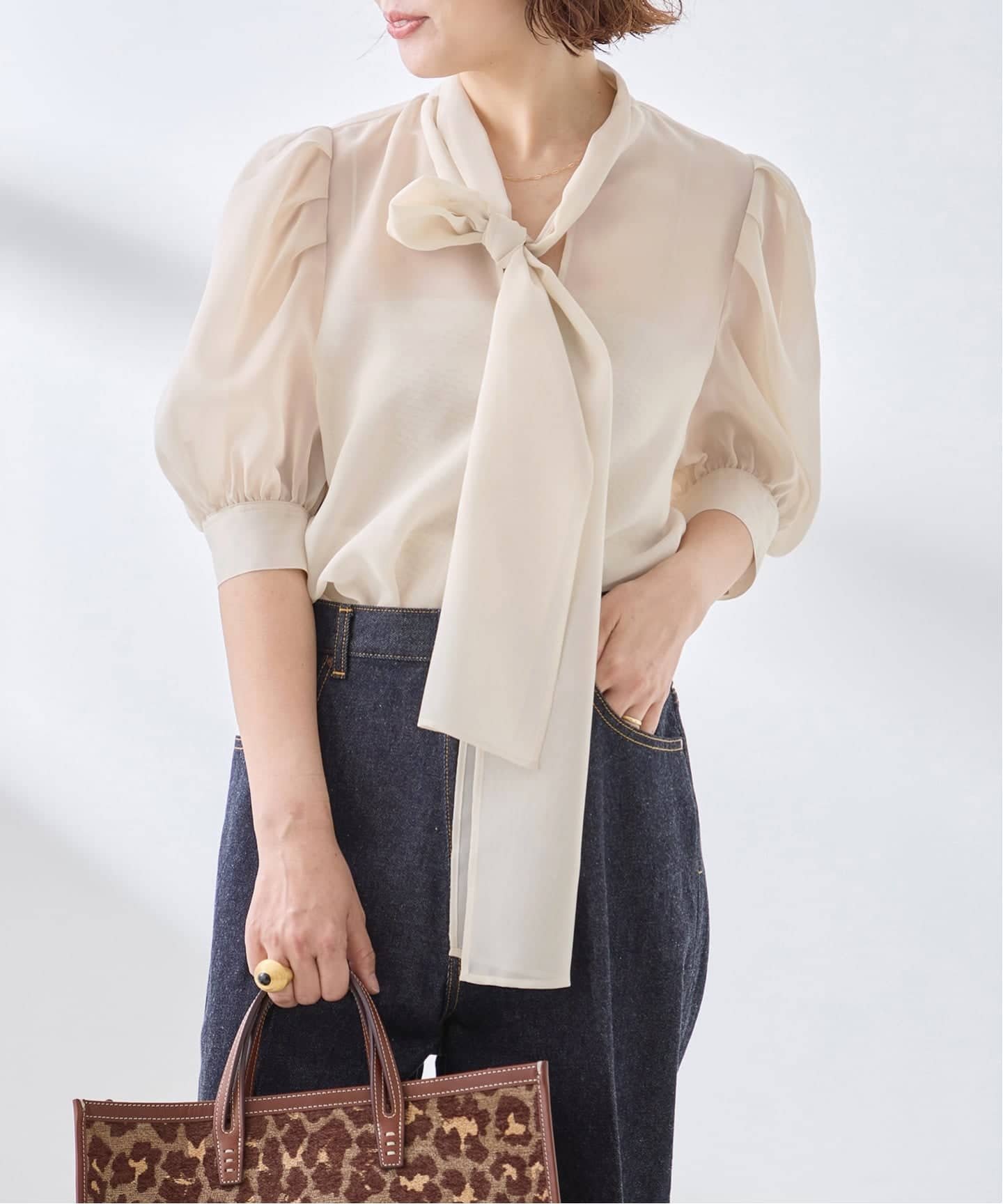 JOURNAL STANDARD L'ESSAGE 《手洗い可》シアーチェック/フラワー/無地 ハーフスリーブボウタイブラウス ジャーナルスタンダード レサージュ トップス シャツ・ブラウス ブラック カーキグリーン ホワイト ベージュ