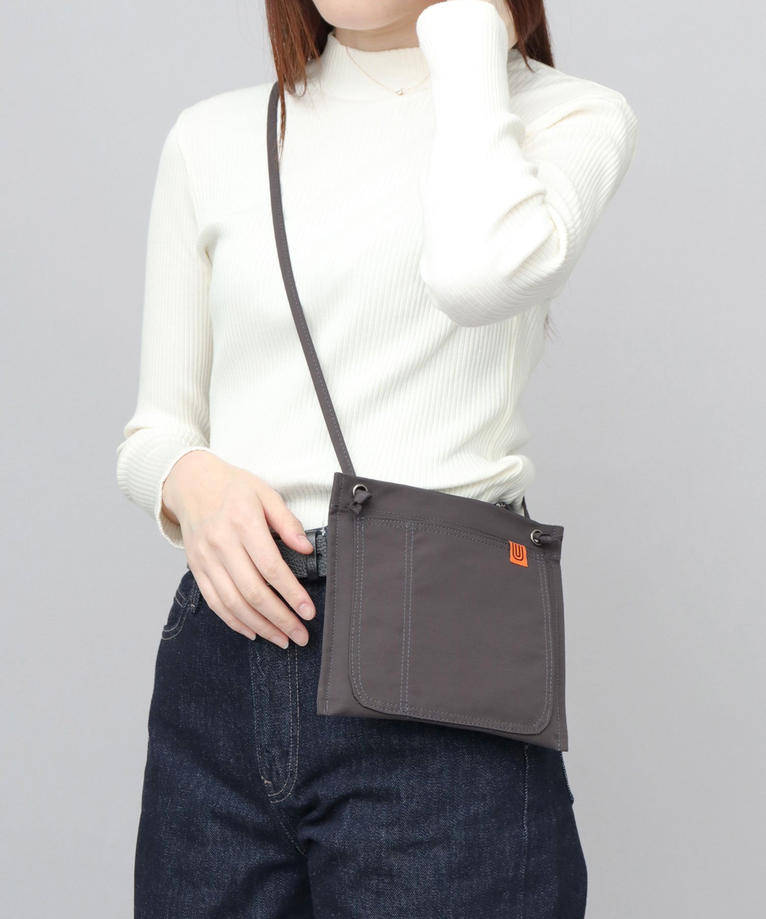UNIVERSAL OVERALL UNIVERSAL OVERALL サコッシュ メンズ レディース ミニショルダーバッグ エー.エム.エス. バッグ ショルダーバッグ グレー ブラック カーキグリーン ベージュ