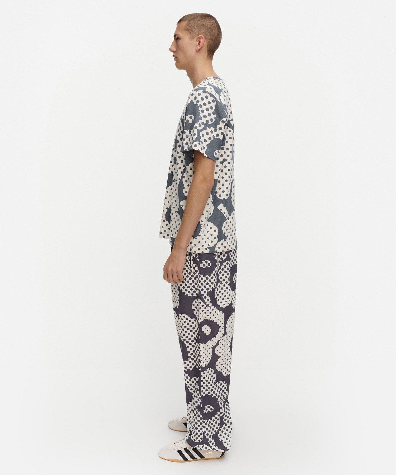 Embla Unikko Tシャツ マリメッコ トップス シャツ・ブラウス ホワイト