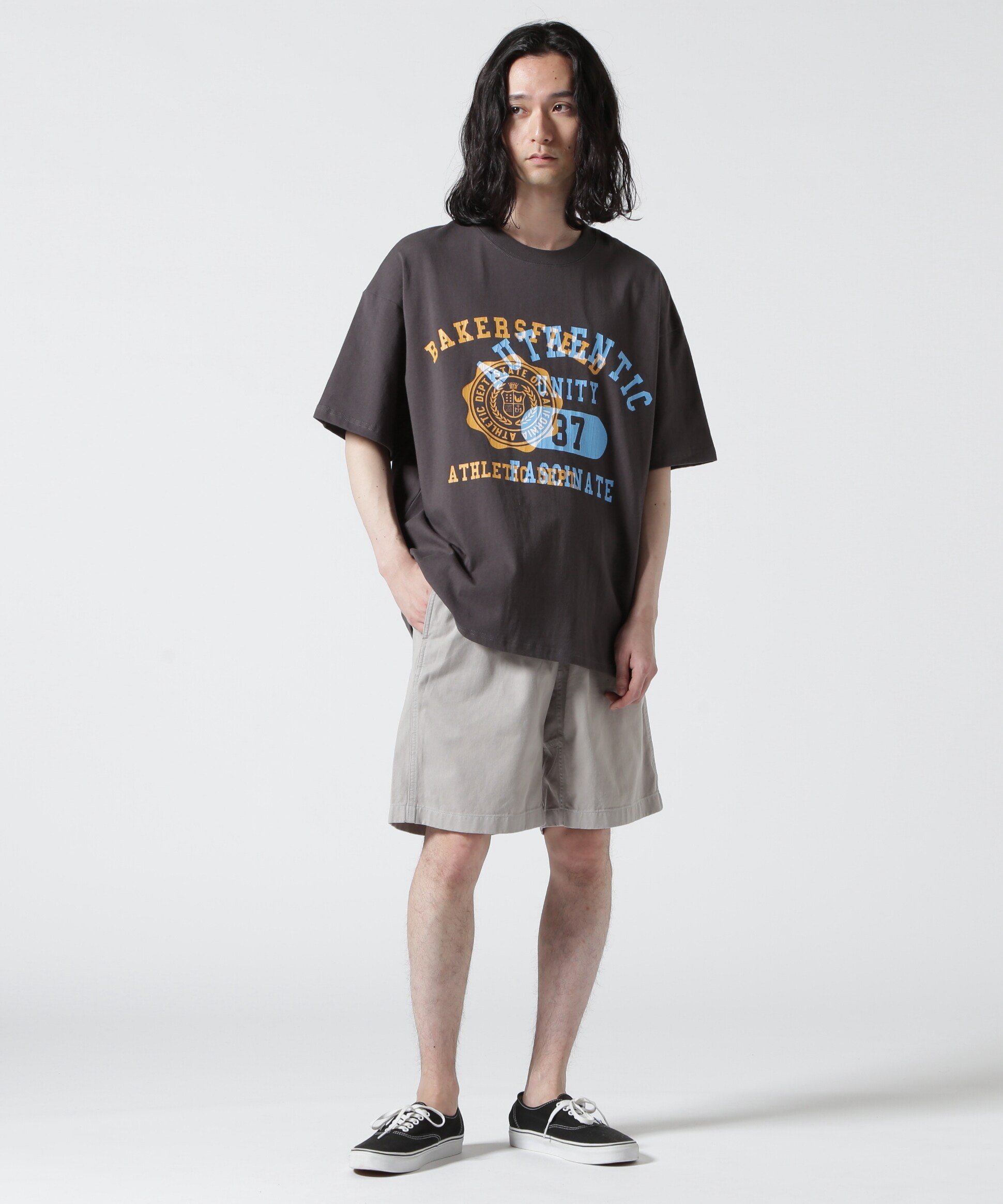 B omnivore/ビーオムニボー COLLEGE S/S TEE ビーバー トップス カットソー・Tシャツ ホワイト ブラック