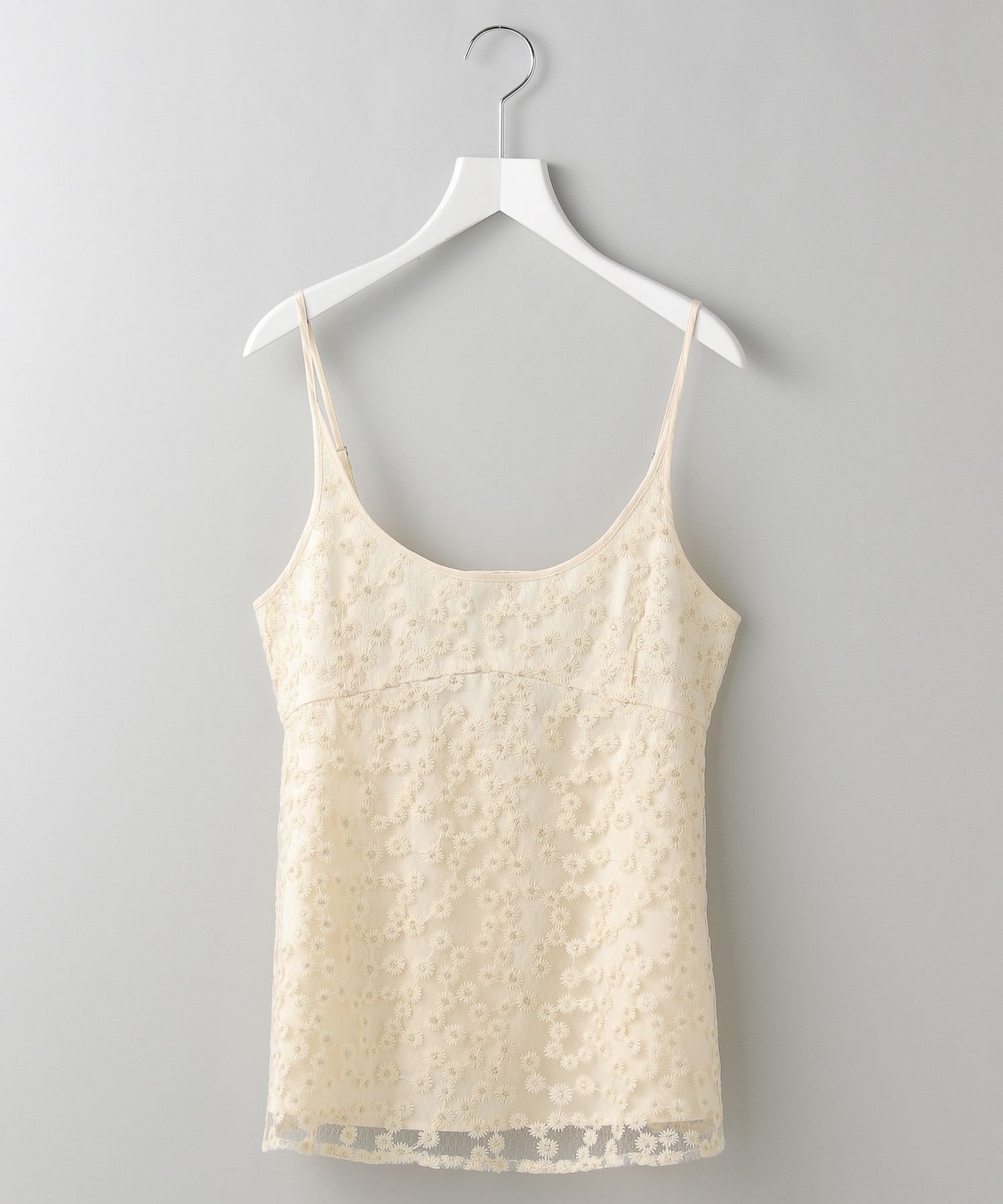 【SALE／50%OFF】A part by フラワーシシュウキャミ アパートバイ トップス ベスト・ジレ ブラック ベ..