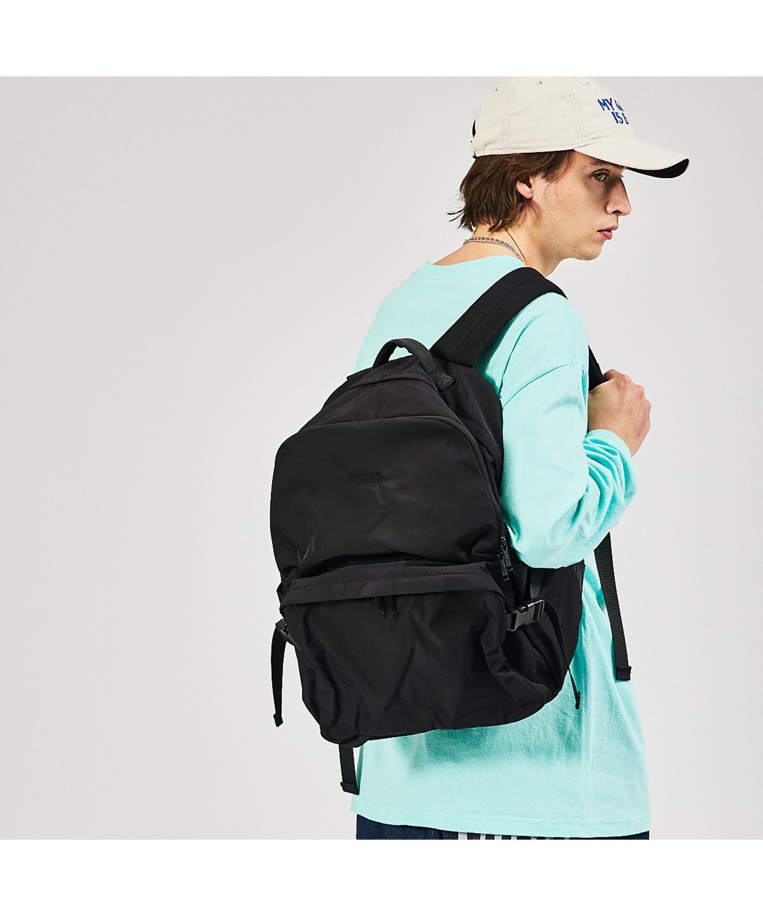 ABAHOUSE LASTWORD 【UNIVERSALOVERALL / ユニバーサルオーバーオール】Front アバハウス バッグ リュック・バックパック ブラック【送料無料】