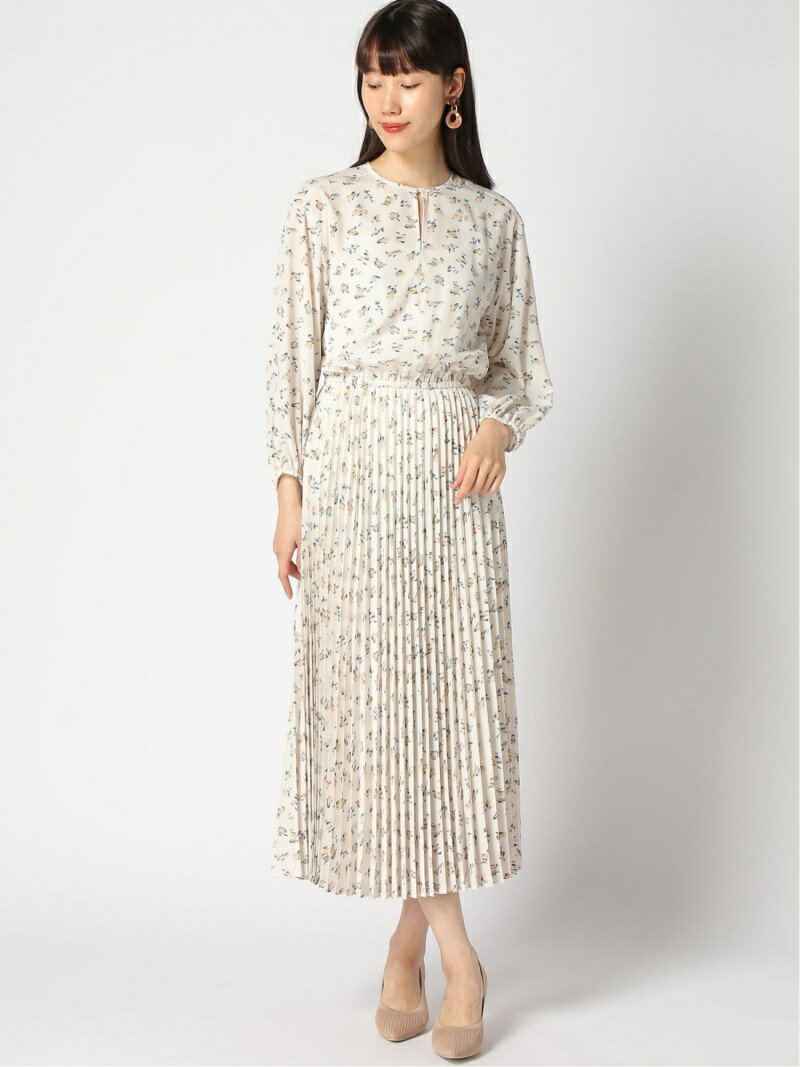 Spick & Span Spick and Span/(W)キカプリントプリーツワンピース ベーセーストック ワンピース・ドレス ワンピース ベージュ【送料無料】