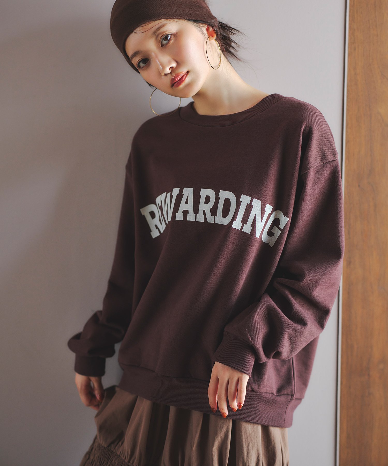 N. Natural Beauty Basic カレッジロゴスウェット エヌ ナチュラルビューティーベーシック* トップス カットソー・Tシャツ ブラウン ネイビー グレー