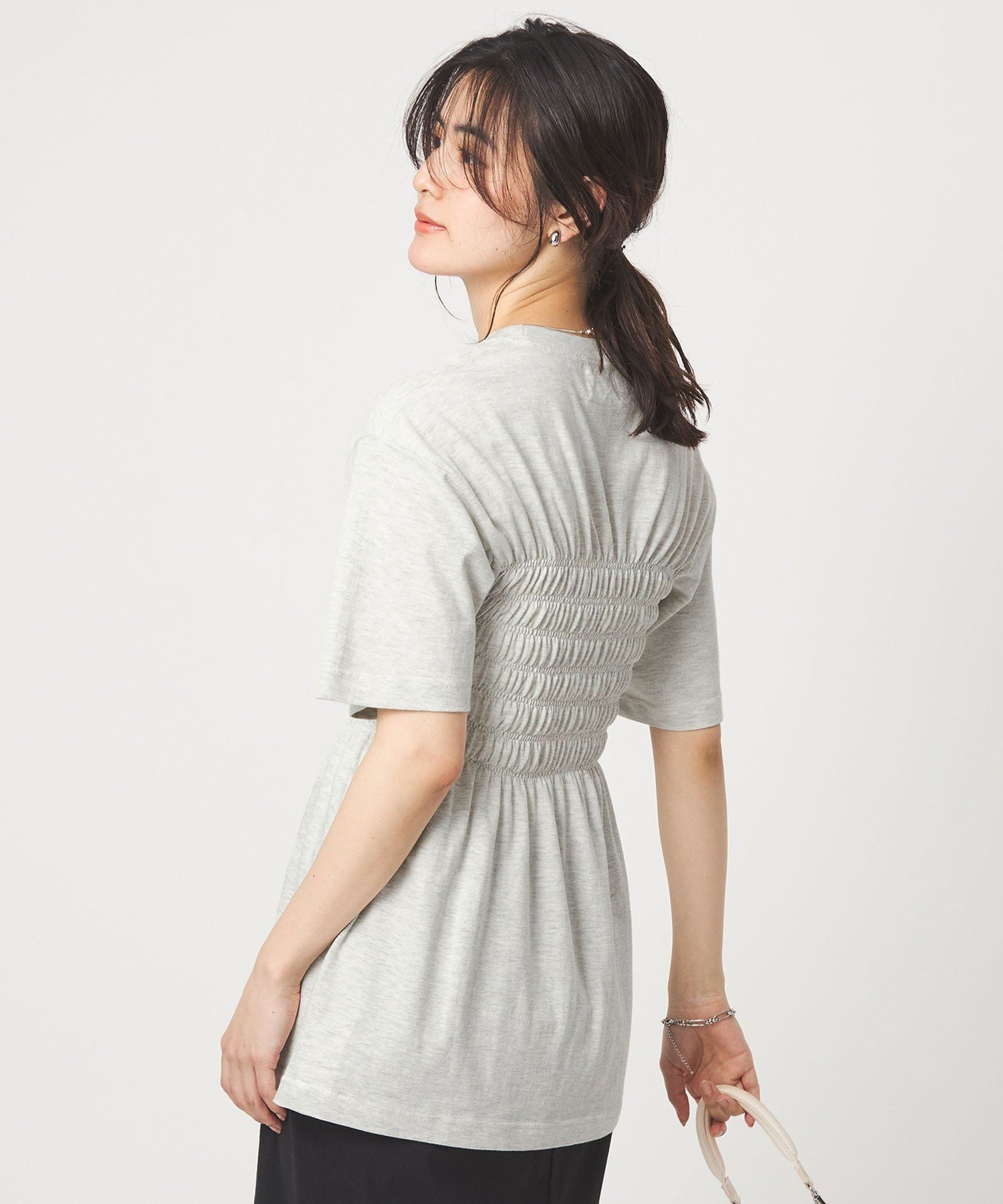 【SALE／40%OFF】UNITED ARROWS green label relaxing 【別注】＜Various Timeless Arts＞シャーリング プリント Tシャツ ミディアムグレー ユナイテッドアローズ グリーンレーベルリラクシング トップス カットソー・Tシャツ グレー stylife-15633989 Rakuten Fashion サンプル画像3
