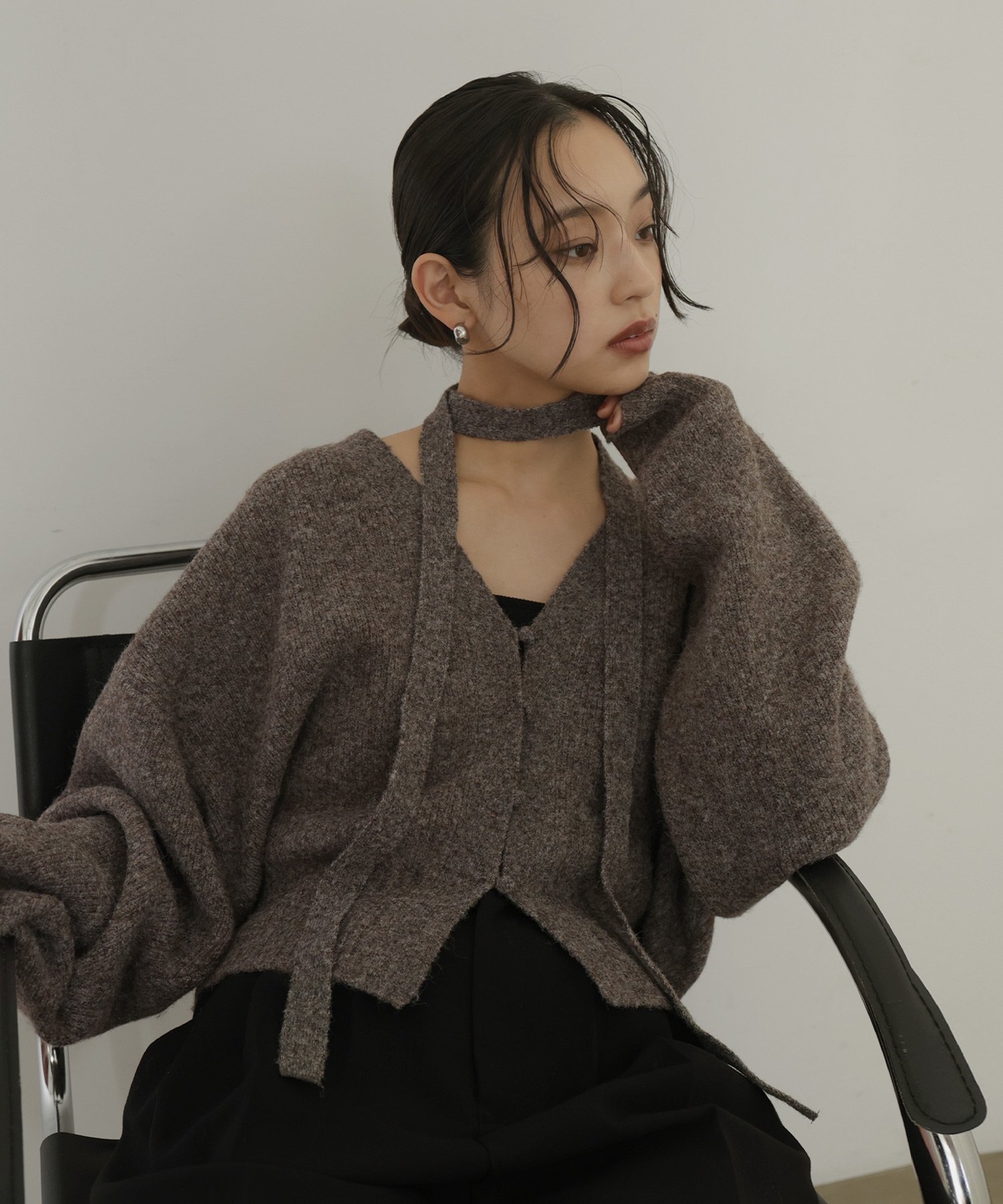 hellam チョーカー付きニットカーディガン へラム トップス カーディガン グレー ブラウン イエロー【..