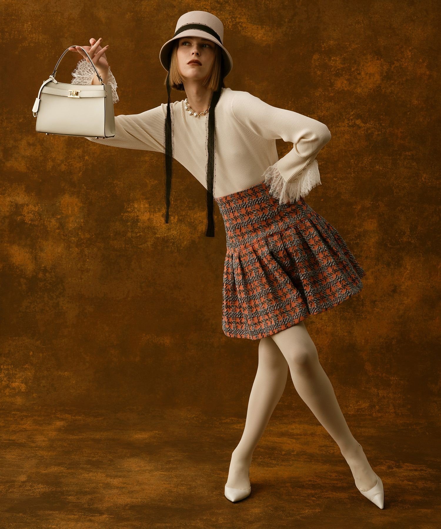 【SALE／50%OFF】LOULOU WILLOUGHBY 【LOULOU WILLOUGHBY】リボンバケットハット アルアバイル 帽子 ハット ベージュ ブラック【送料無料】