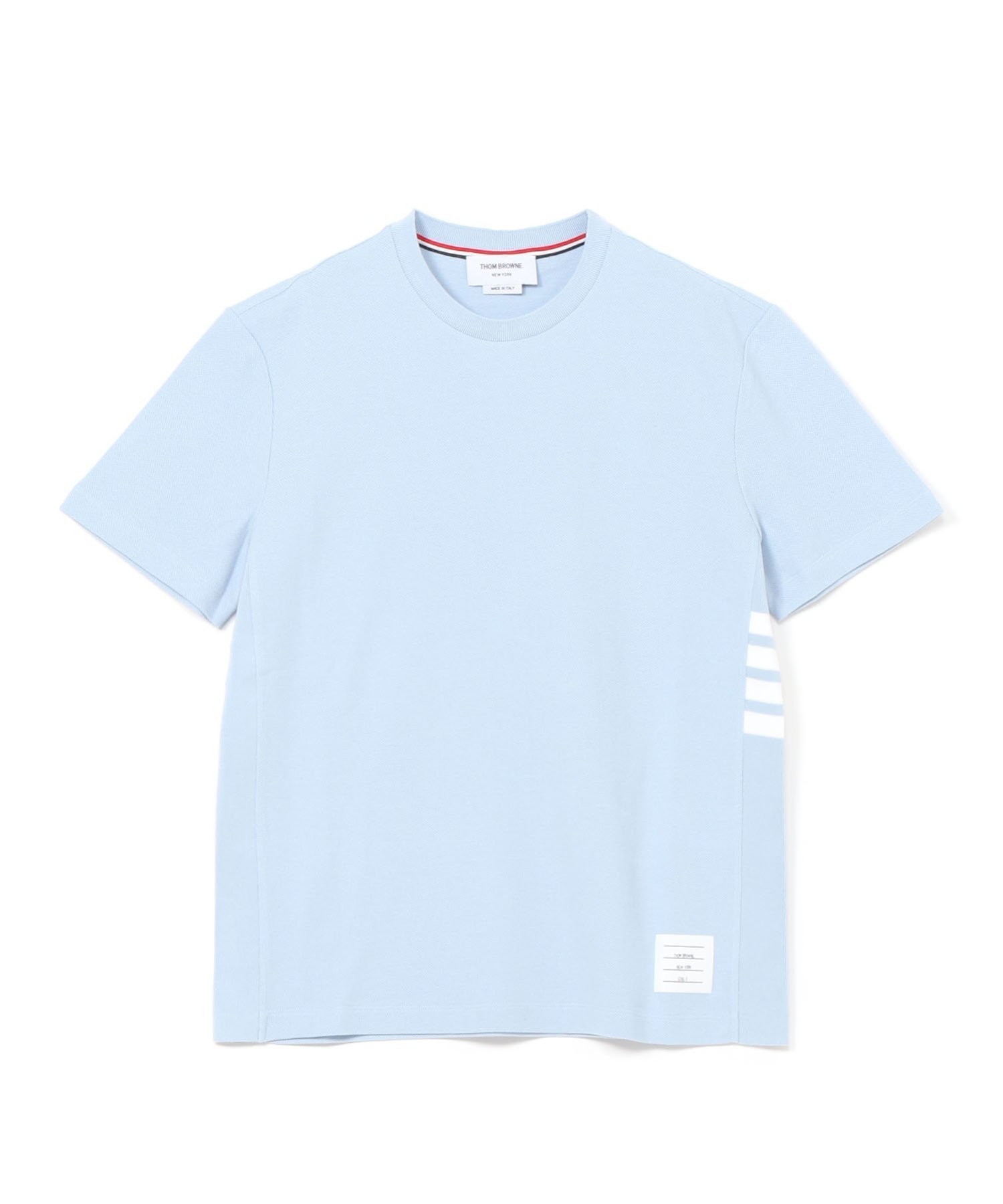 THOM BROWNE（トムブラウン）SHORT SLEEVE TEE W/ ENGINEERED 4 BAR STRIPE IN CLASSIC PIQUEパステルカラーに4BARをあしらった、シルエットが美しいショートスリーブTシャツ。ブランドネームタグとストライプのグログランループ、THOM BROWNEのシグネチャーを随所にあしらいました。シンプルなTシャツは、1枚着としては勿論、カーディガンやジャケットなどのインナーとしても使えるマルチアイテムです。型番：MJS123A-00050-480-3 NS5719【採寸】サイズバストウエストヒップ肩幅袖丈着丈3109.0cm109.0cm109.0cm47.0cm23.5cm71.0cm4110.0cm112.0cm114.0cm48.5cm26.0cm75.0cm商品のサイズについて【商品詳細】イタリア素材：表地:コットン100%コンポテキスタイル1:コットン98%ポリウレタン2%サイズ：3、4洗濯機洗い可※画面上と実物では多少色具合が異なって見える場合もございます。ご了承ください。商品のカラーについて 【予約商品について】 ※「先行予約販売中」「予約販売中」をご注文の際は予約商品についてをご確認ください。■重要なお知らせ※ 当店では、ギフト配送サービス及びラッピングサービスを行っておりません。ラッピング・ギフト配送について同時に複数の商品を注文された場合メーカー希望小売価格についてご利用ガイドTHOM BROWNE（トムブラウン）SHORT SLEEVE TEE W/ ENGINEERED 4 BAR STRIPE IN CLASSIC PIQUEパステルカラーに4BARをあしらった、シルエットが美しいショートスリーブTシャツ。ブランドネームタグとストライプのグログランループ、THOM BROWNEのシグネチャーを随所にあしらいました。シンプルなTシャツは、1枚着としては勿論、カーディガンやジャケットなどのインナーとしても使えるマルチアイテムです。型番：MJS123A-00050-480-3 NS5719【採寸】サイズバストウエストヒップ肩幅袖丈着丈3109.0cm109.0cm109.0cm47.0cm23.5cm71.0cm4110.0cm112.0cm114.0cm48.5cm26.0cm75.0cm商品のサイズについて【商品詳細】イタリア素材：表地:コットン100%コンポテキスタイル1:コットン98%ポリウレタン2%サイズ：3、4洗濯機洗い可※画面上と実物では多少色具合が異なって見える場合もございます。ご了承ください。商品のカラーについて