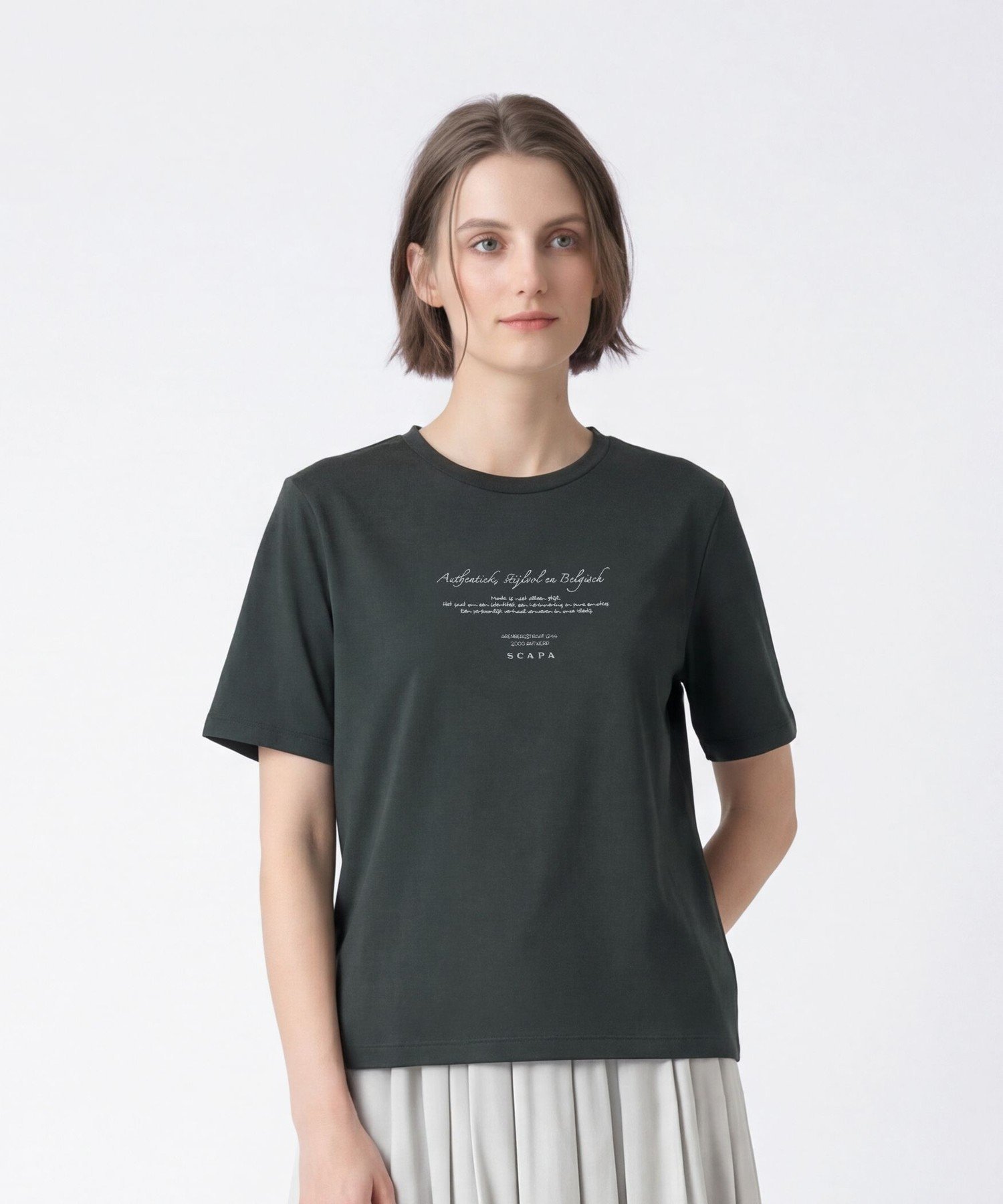 SCAPA エンブロスムースメッセージカットソー スキャパ トップス カットソー・Tシャツ ホワイト