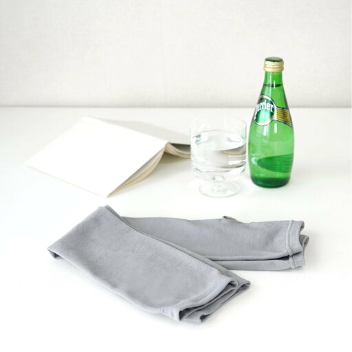 TOKYO DESIGN CHANNEL BUYERS SELECT 【接触冷感】ひんやりアーム丸編み レギュラー イッカ ファッション雑貨 その他のファッション雑貨 ブラック グレー TOKYO DESIGN CHANNEL BUYERS SELECT 【接触冷感】ひんやりアーム丸編み レギュラー イッカ ファッション雑貨 その他のファッション雑貨 ブラック グレー