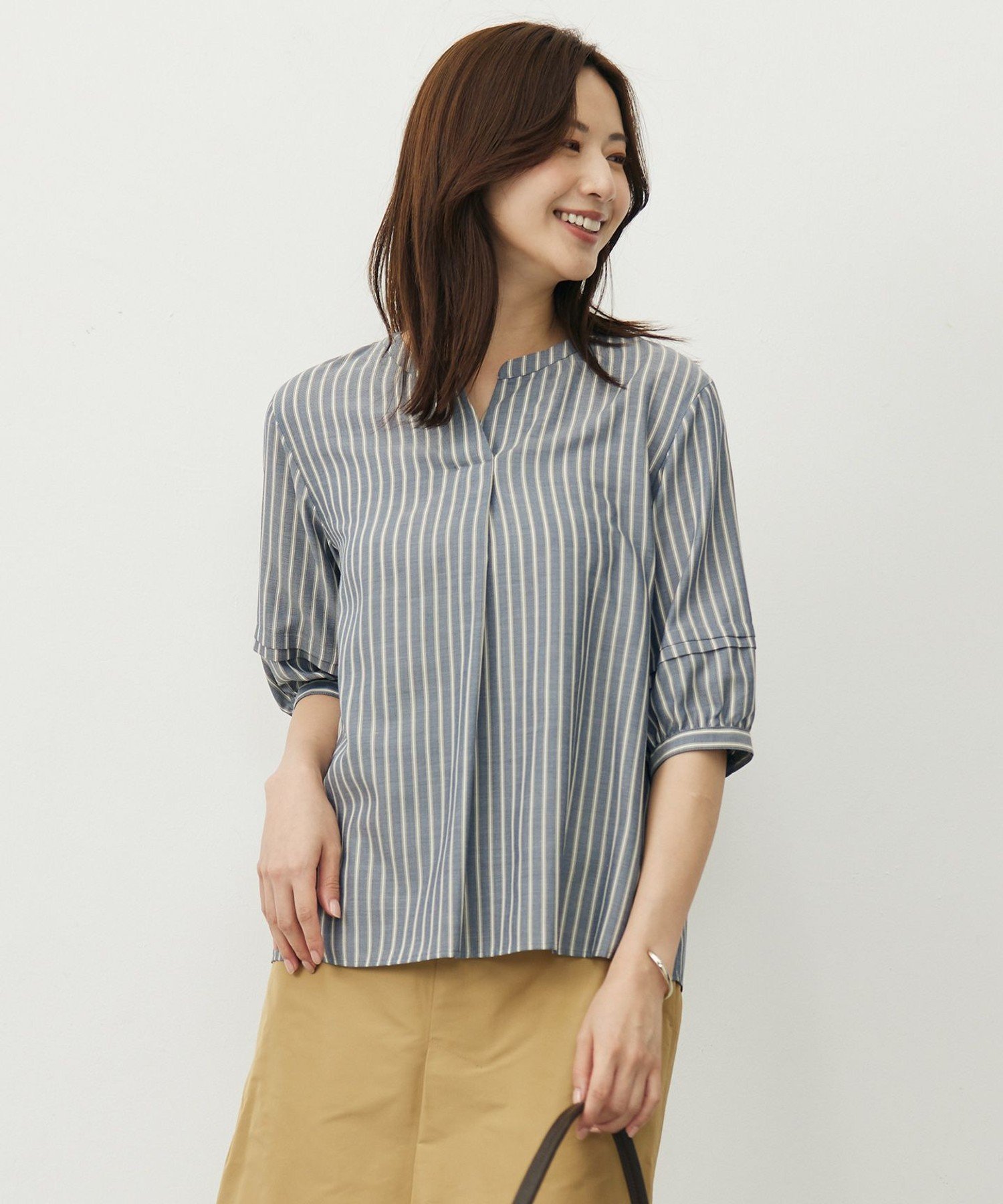 J.PRESS 【洗える】ウォッシャブルキュプラツイル キーネック ブラウス ジェイプレス トップス シャツ・ブラウス パープル ブラック ホワイト