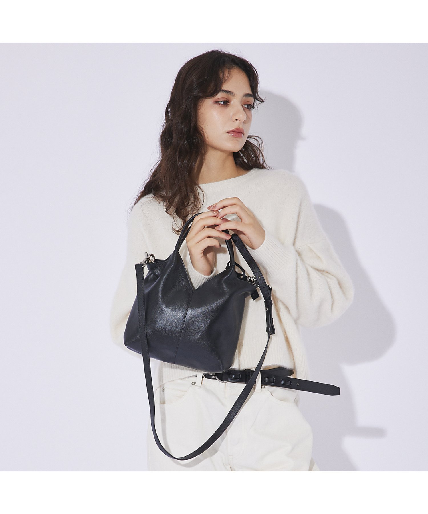 ABAHOUSE LASTWORD 【ARUTEMIKA/アルテミカ】real leather スモール2WAYショ アバハウス バッグ ショルダーバッグ ブラック【送料無料】