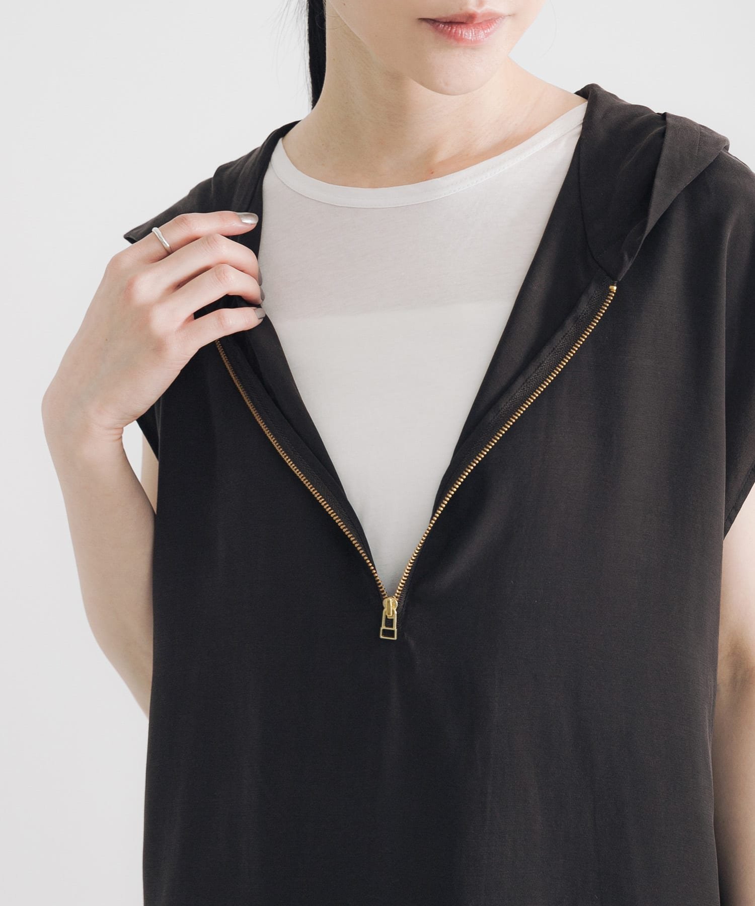 【SALE／60%OFF】URBAN RESEARCH キュプラレーヨンフーディトップス アーバンリサーチ トップス カットソー・Tシャツ ベージュ ブラウン【送料無料】