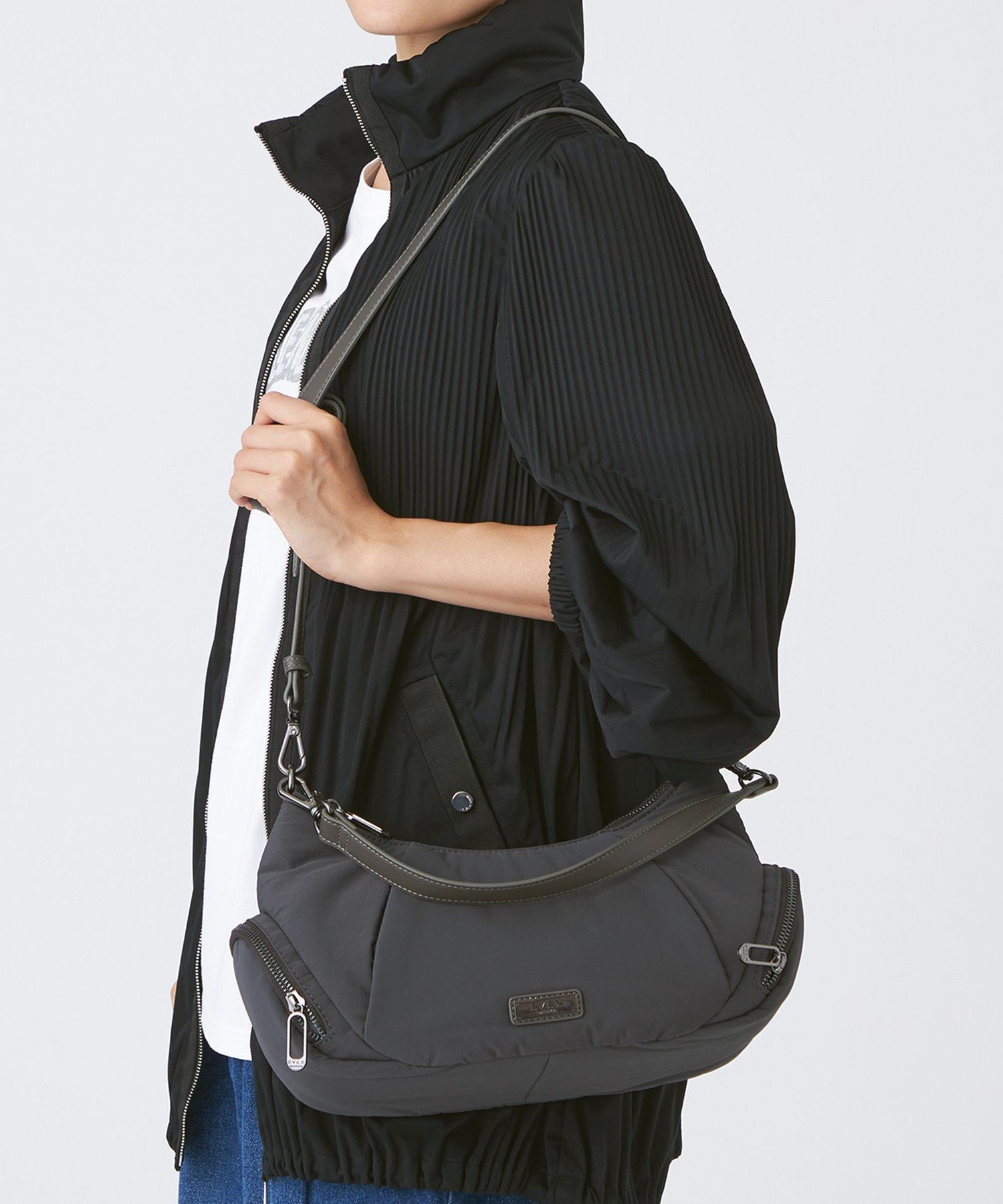 【SALE／26%OFF】EVEX by KRIZIA エアリーショルダーバッグ エヴェックス バイ クリツィア バッグ ショルダーバッグ レッド【送料無料】
