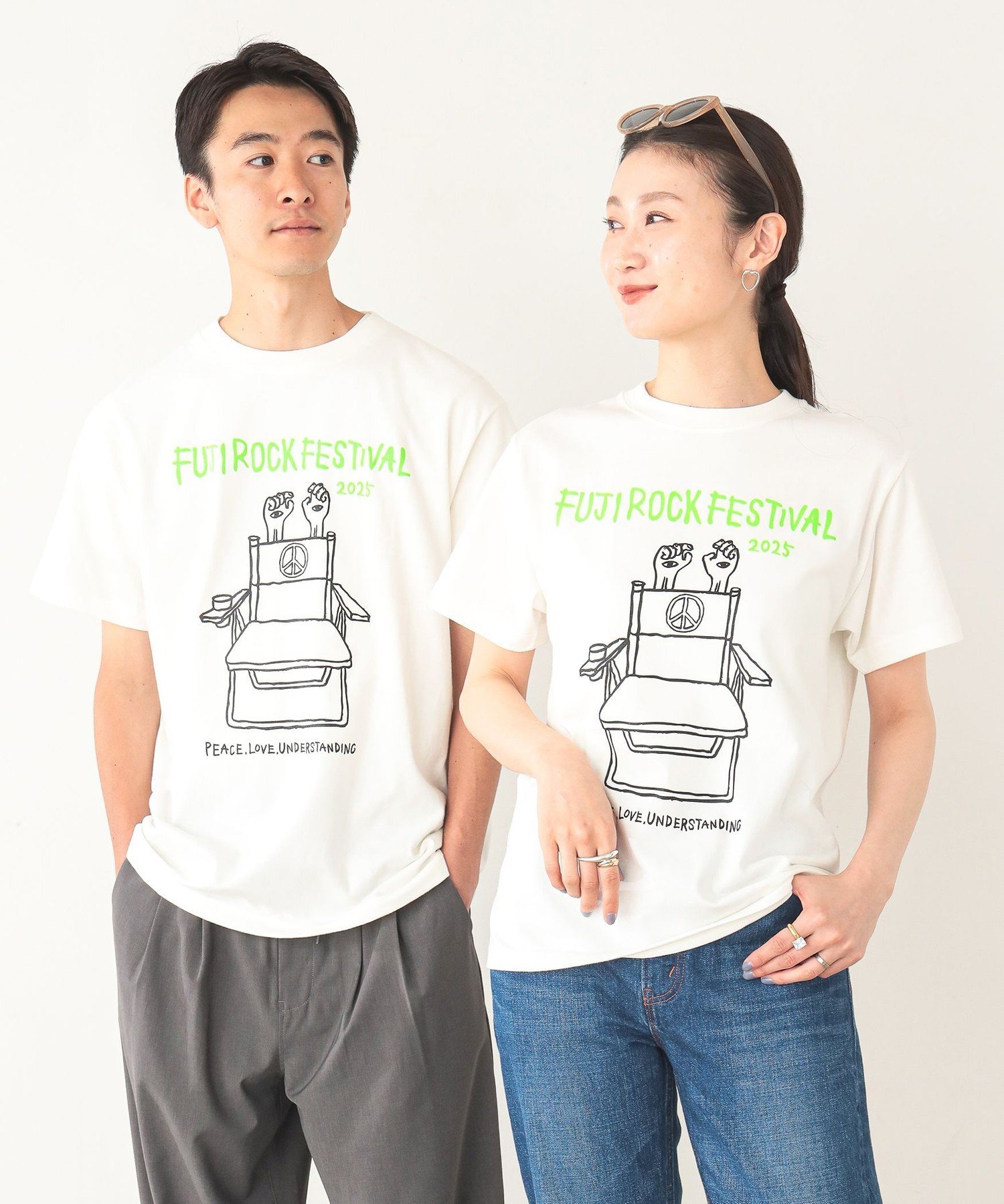 【SALE／30%OFF】Ray BEAMS ＜WOMEN＞FUJI ROCK FESTIVAL'25 / UENO KOSEI Hello, It's me T-SHIRT ビームス アウトレット トップス カットソー・Tシャツ ホワイト【送料無料】