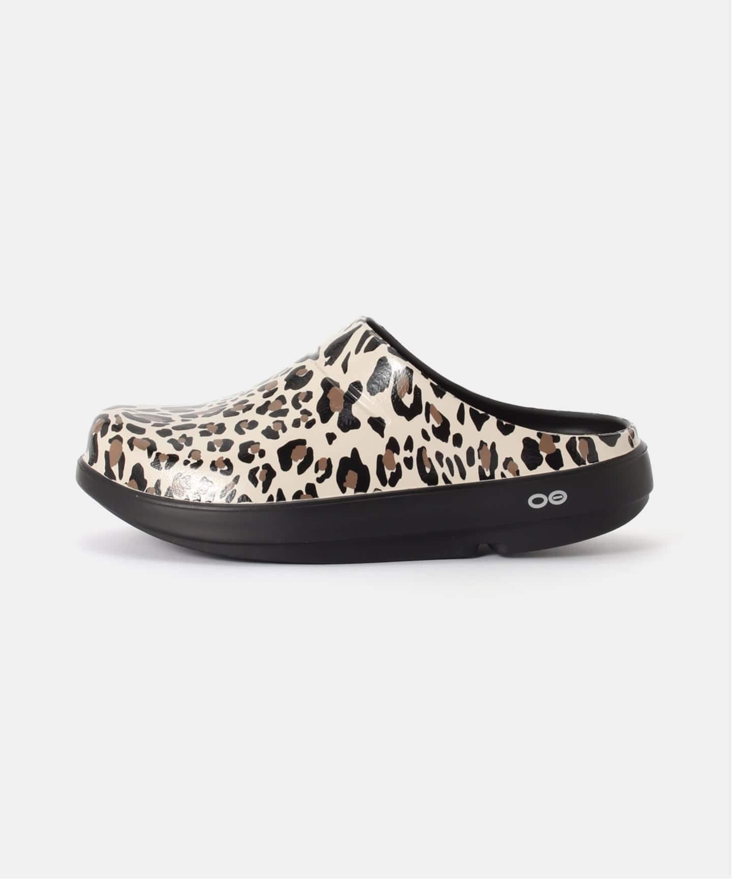 OUTDOOR PRODUCTS Usual Things OOFOS OOcloog Limited-Leopard2 アウトドアプロダクツユージュアルシングス シューズ・靴 その他のシューズ・靴 ブラウン【送料無料】