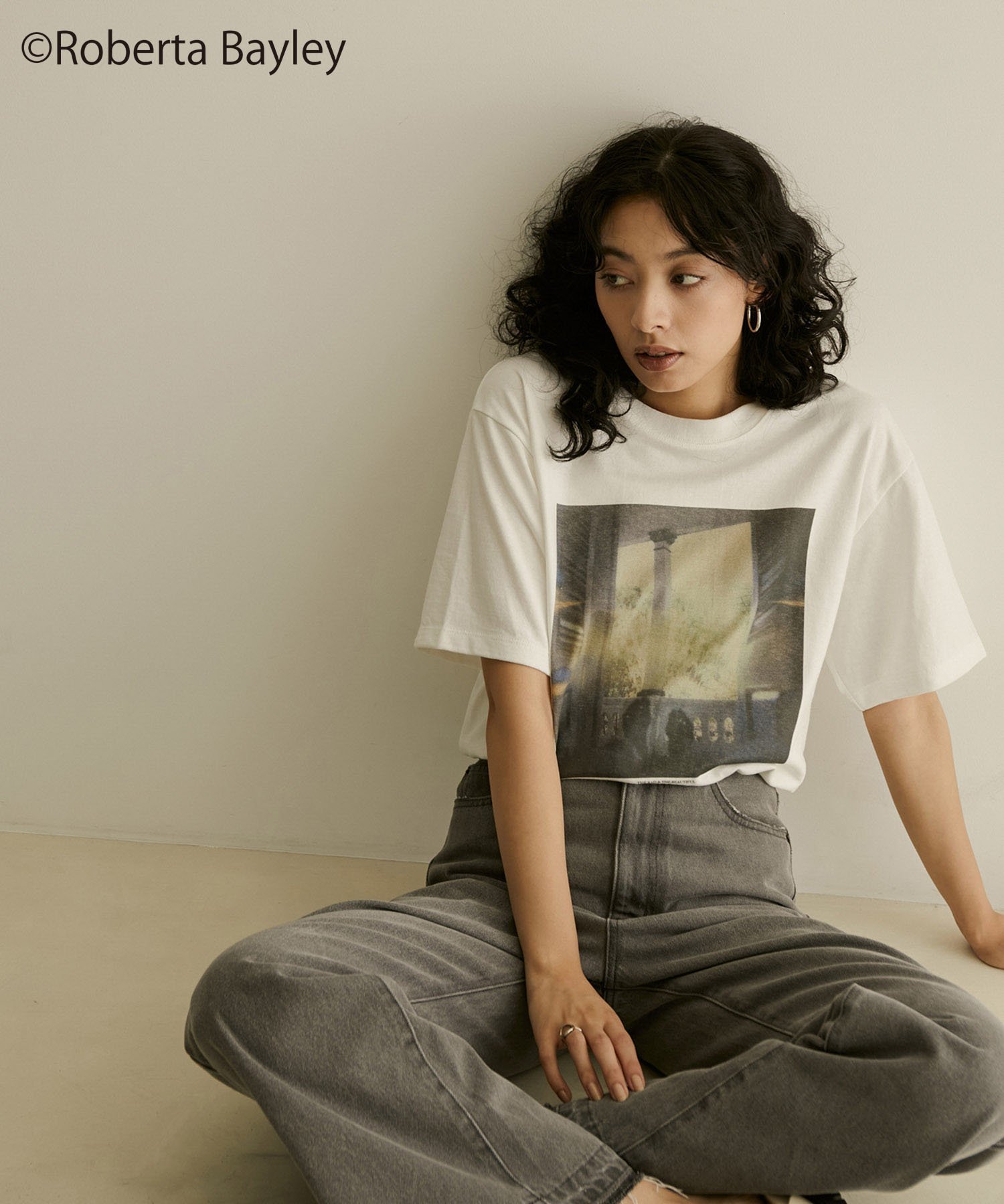 SALON adam et rope' 【ドラマ着用】【Roberta Bayley for SALON】フォトTシャツ サロン アダム エ ロペ トップス カットソー・Tシャツ ホワイト【送料無料】