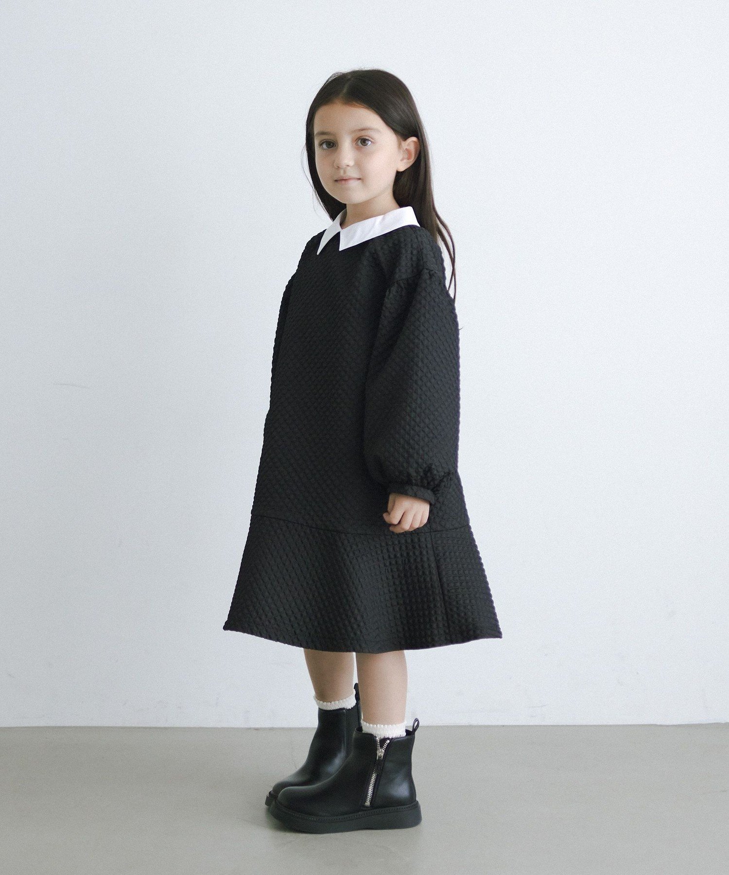 UNITED ARROWS green label relaxing エンボス エリツキ ワンピース 100cm-130cm ユナイテッドアローズ グリーンレーベルリラクシング ワンピース・ドレス ワンピース ブラック カーキ【送料無料】のサムネイル