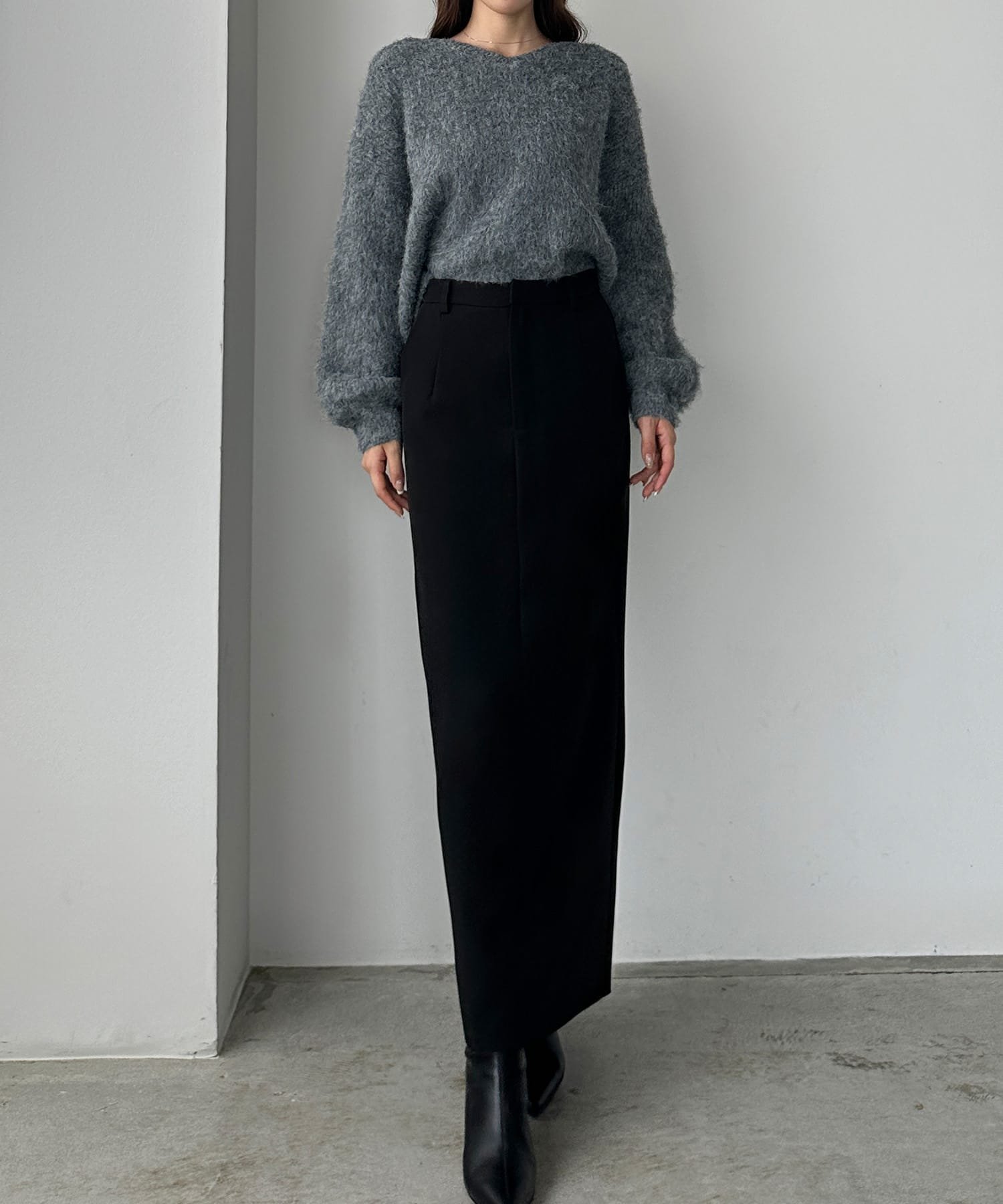 【SALE／62%OFF】JUNOAH Louere Iラインロングスカート ジュノア スカート ロング・マキシスカート ホワイト グレー ブラックのサムネイル