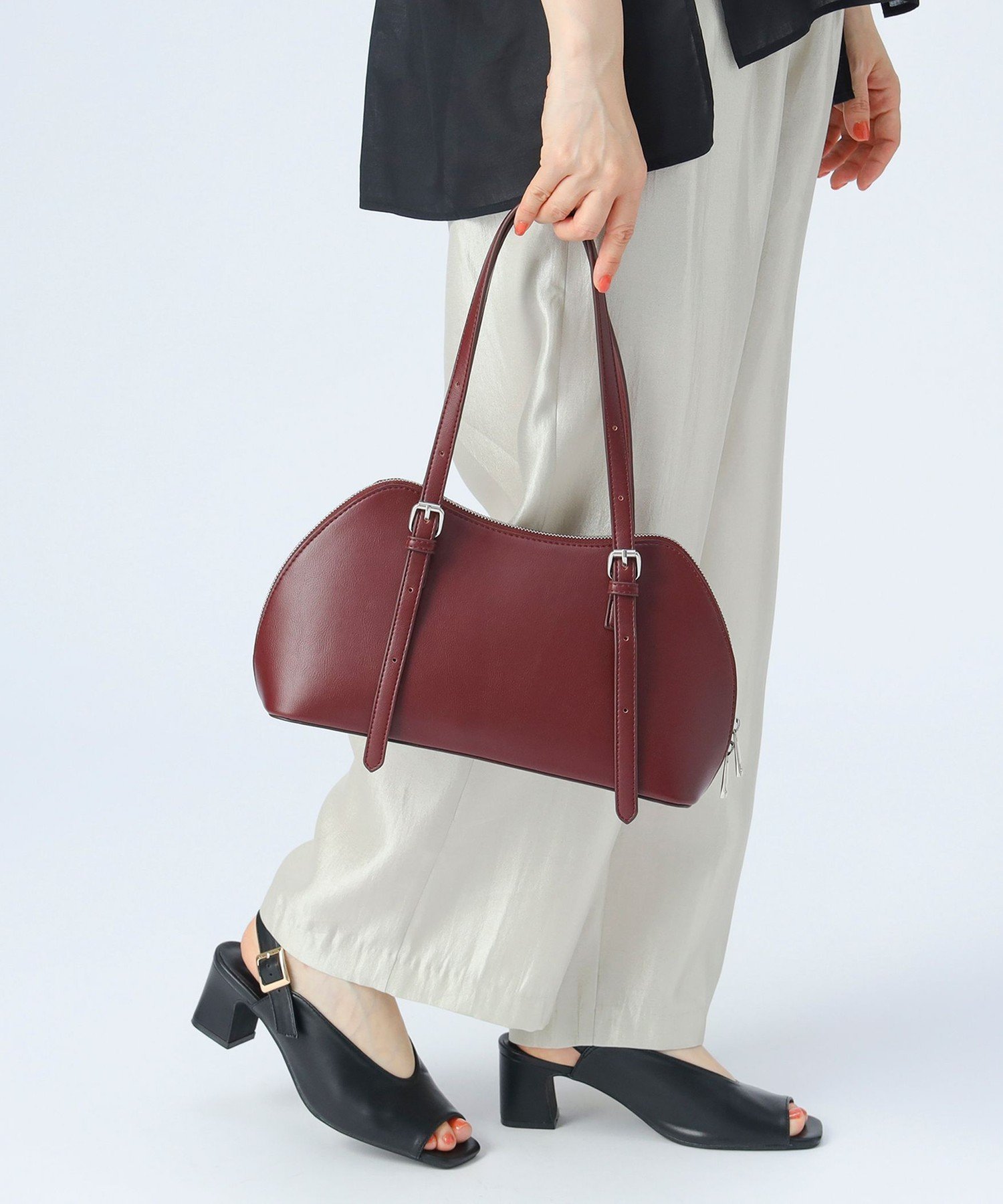 BEAMS HEART WOMEN 山型 細ベルト バッグ ビームス ハート バッグ その他のバッグ ブラック【送料無料】のサムネイル