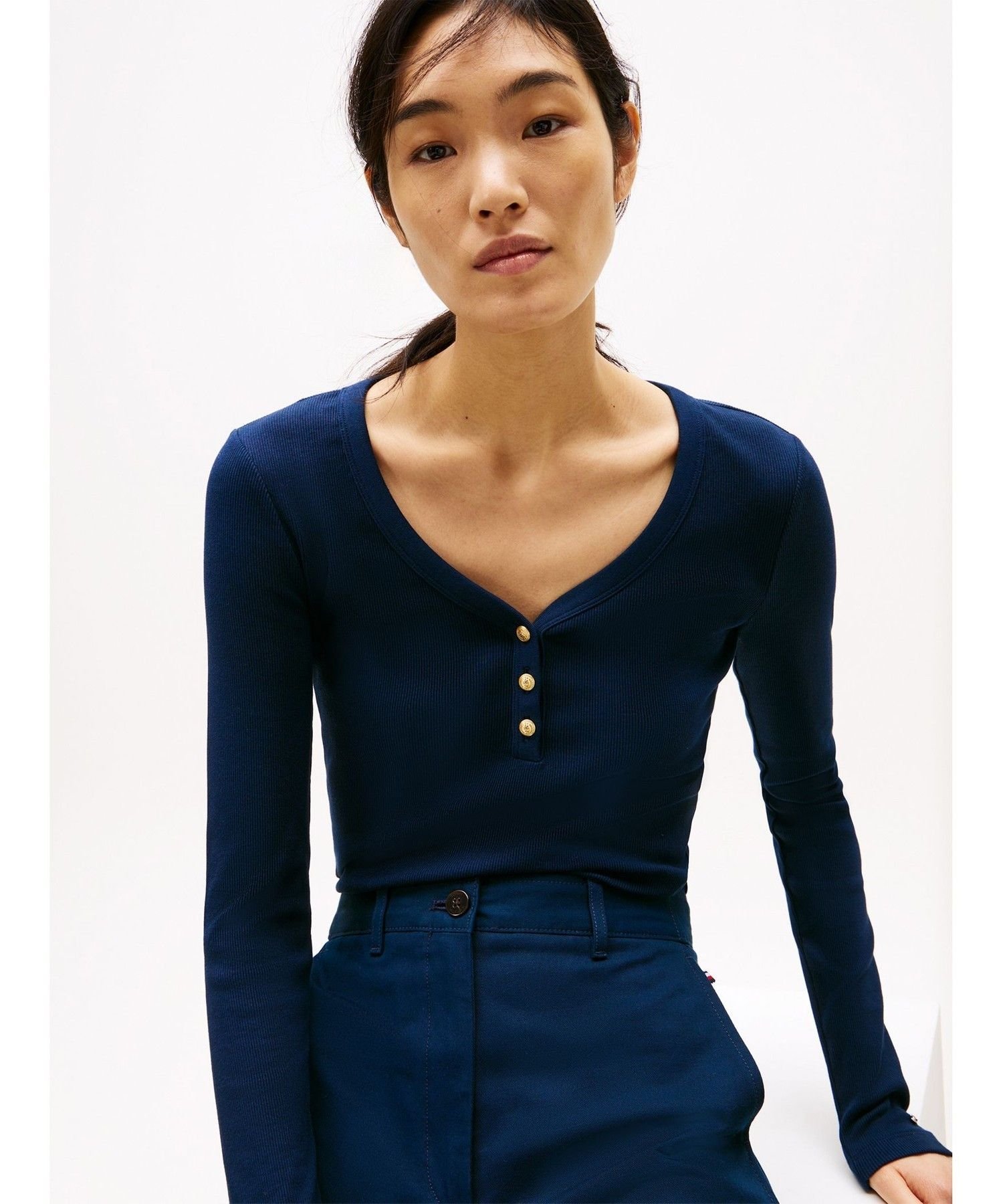 【SALE／50%OFF】TOMMY HILFIGER スリムヘンリースクープネックトップス トミーヒルフィガー トップス カットソー・Tシャツ ネイビー【送料無料】