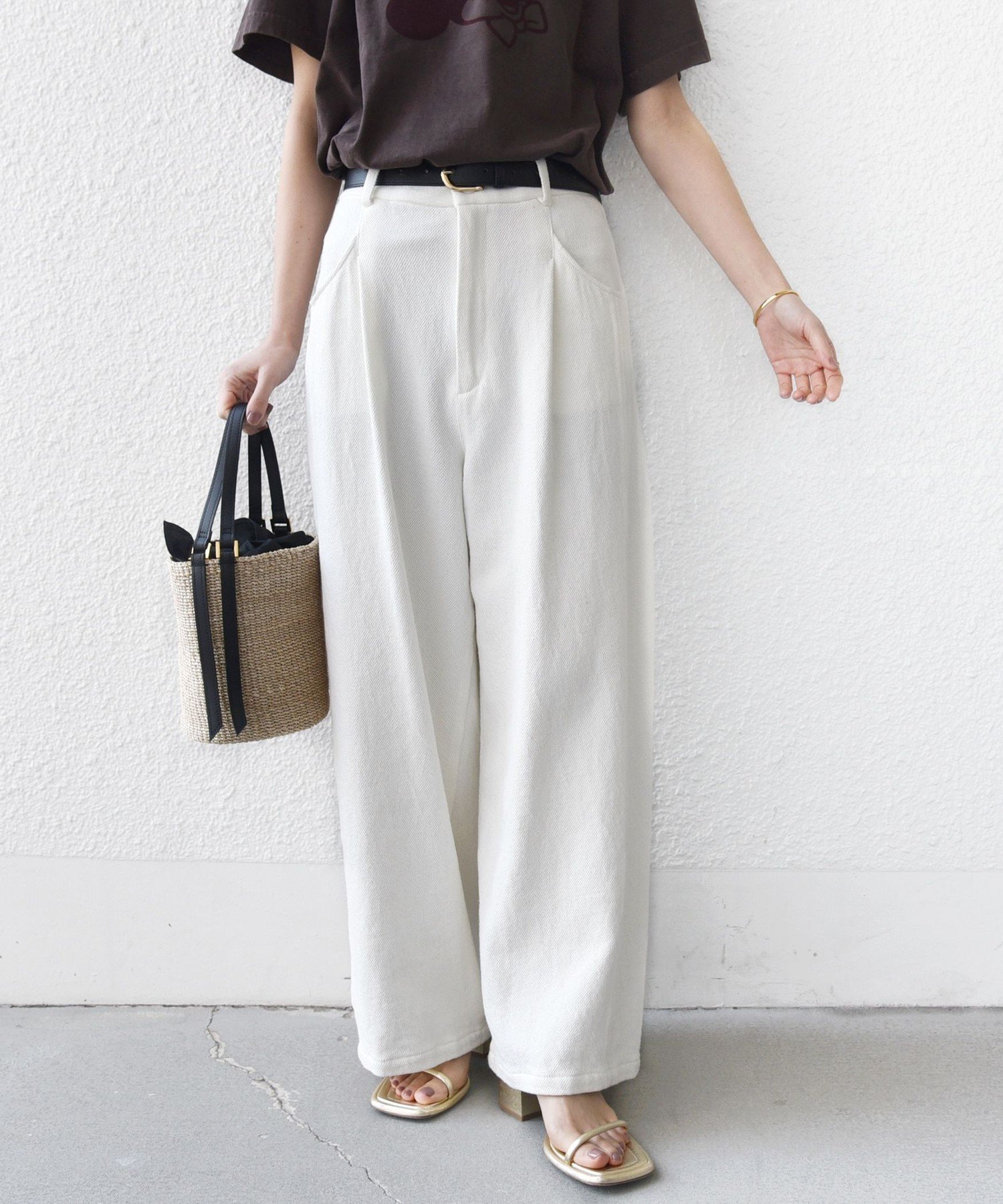 【SALE／30%OFF】SHIPS WOMEN ＜手洗い可能＞ルーズ デニム ポケット デザイン パンツ シップス パンツ ジーンズ・デニムパンツ ネイビー ホワイト【送料無料】