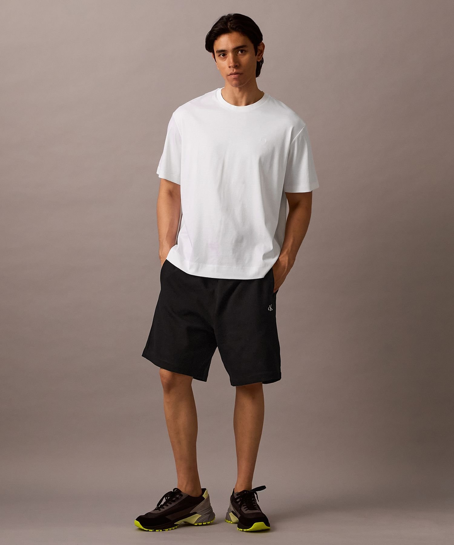 Calvin Klein (M)【公式ショップ】 カルバンクライン インターロック クルーネック Tシャツ Calvin Klein 4LC229G カルバン・クライン トップス カットソー・Tシャツ ホワイト ブラック【送料無料】
