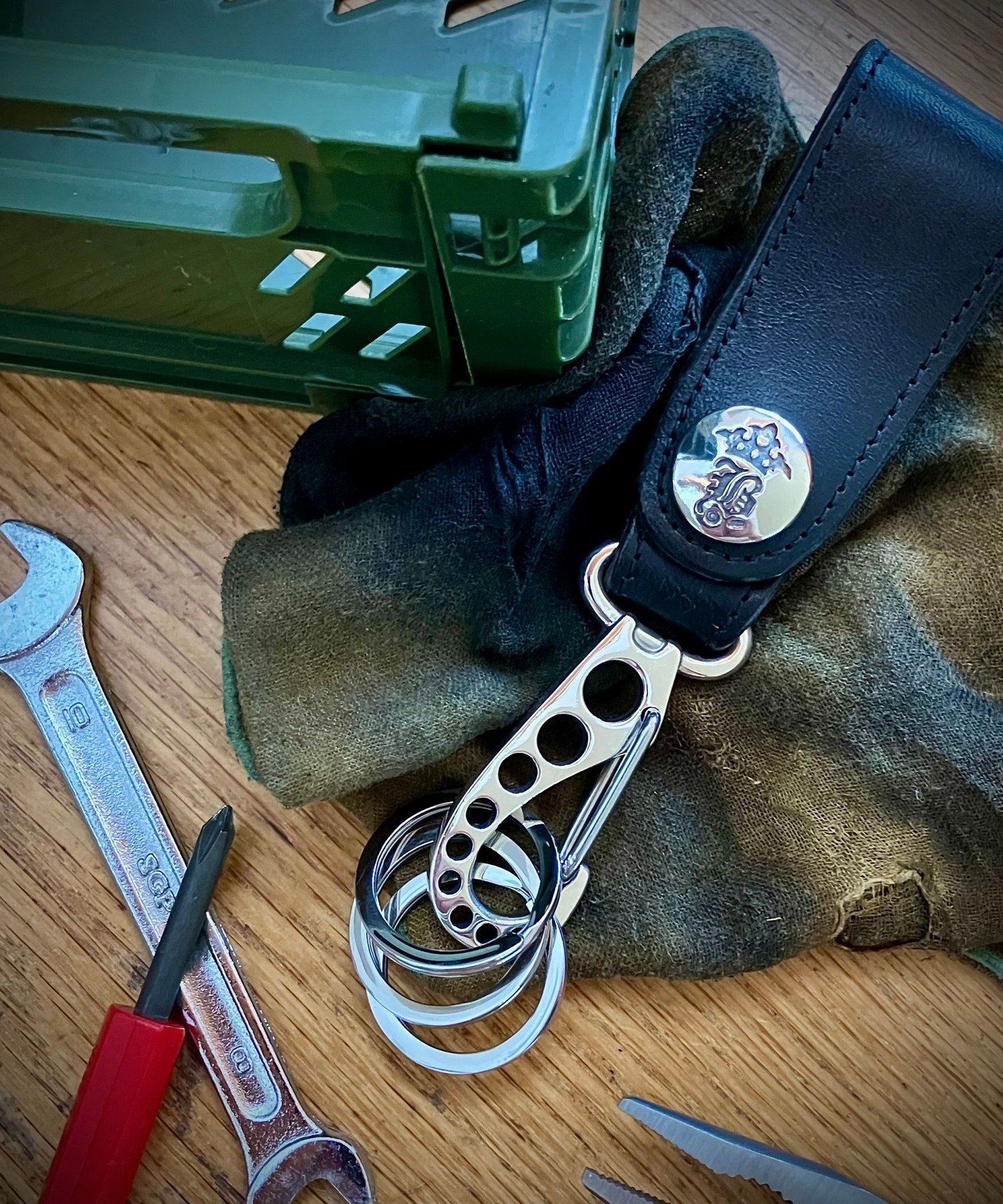 Bill Wall Leather Belt Loop Keychain ビームス メン 財布・ポーチ・ケース その他の財布・ポーチ・ケース【送料無料】