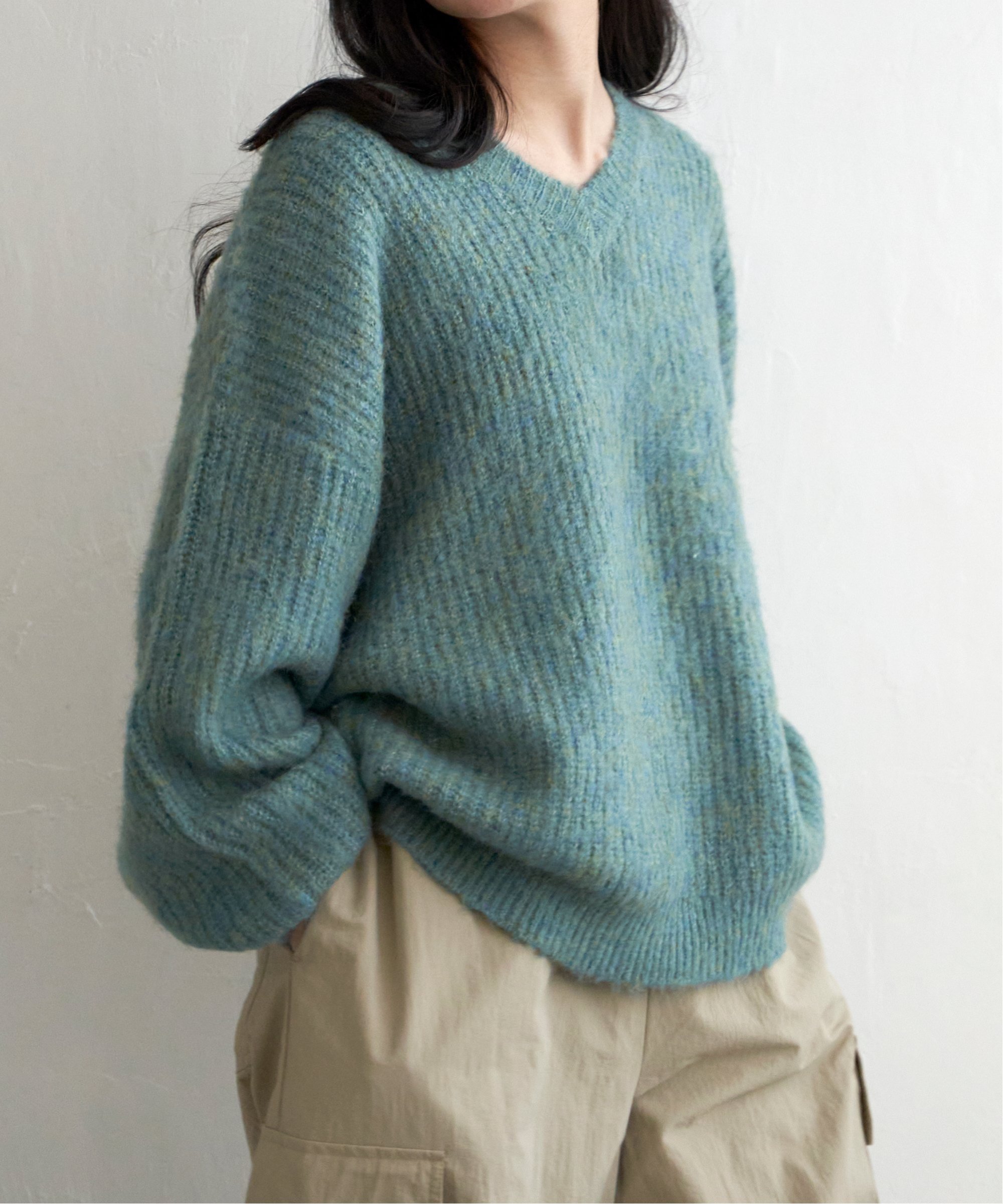 VENCE share style Ladys ミックスアームウォーマー風Vネックプルオーバー ヴァンス エクスチェンジ トップス ニット グリーン ブラック ホワイト
