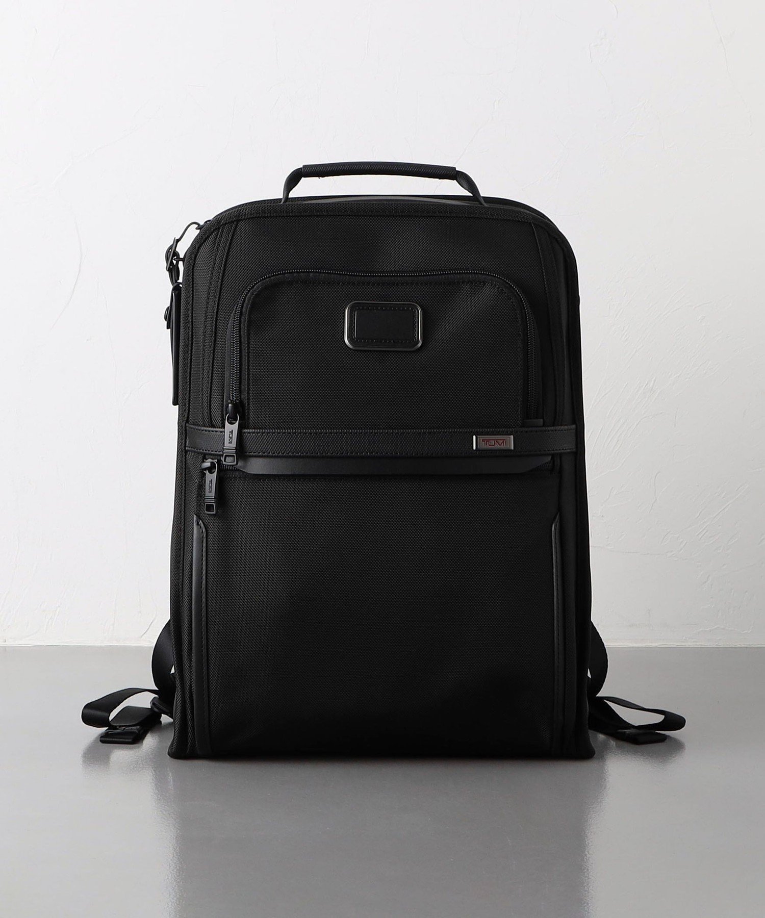 トゥミ リュック メンズ UNITED ARROWS ＜TUMI＞ ALPHA/スリム・エクスパンダブル・ブリーフ・パック ユナイテッドアローズ バッグ リュック・バックパック ブラック【送料無料】