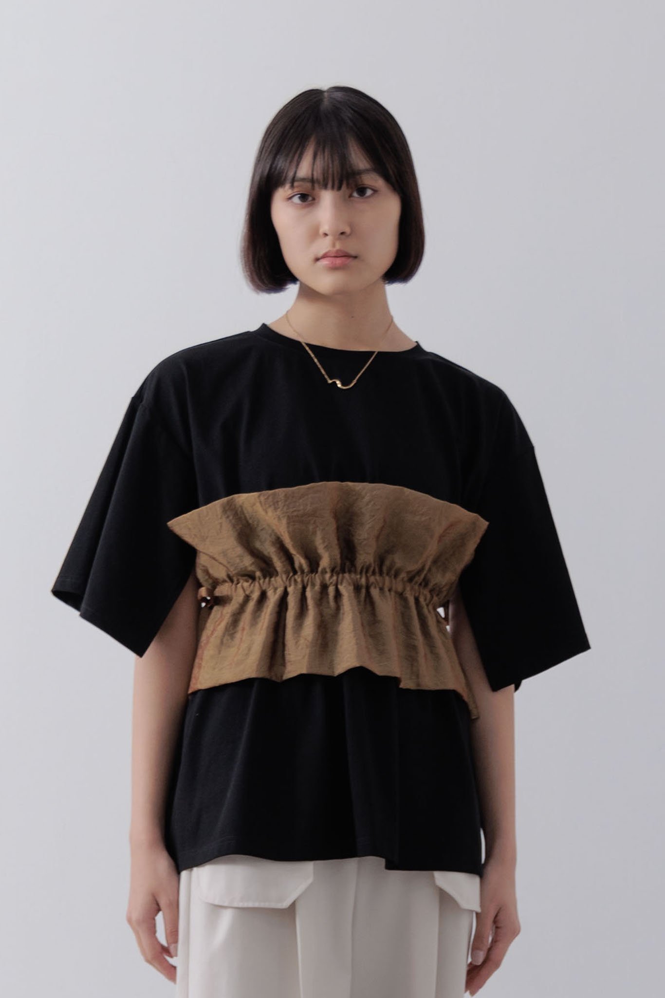 Limue オーガンジービスチェカットソー リミュ トップス カットソー・Tシャツ ブラック ホワイト