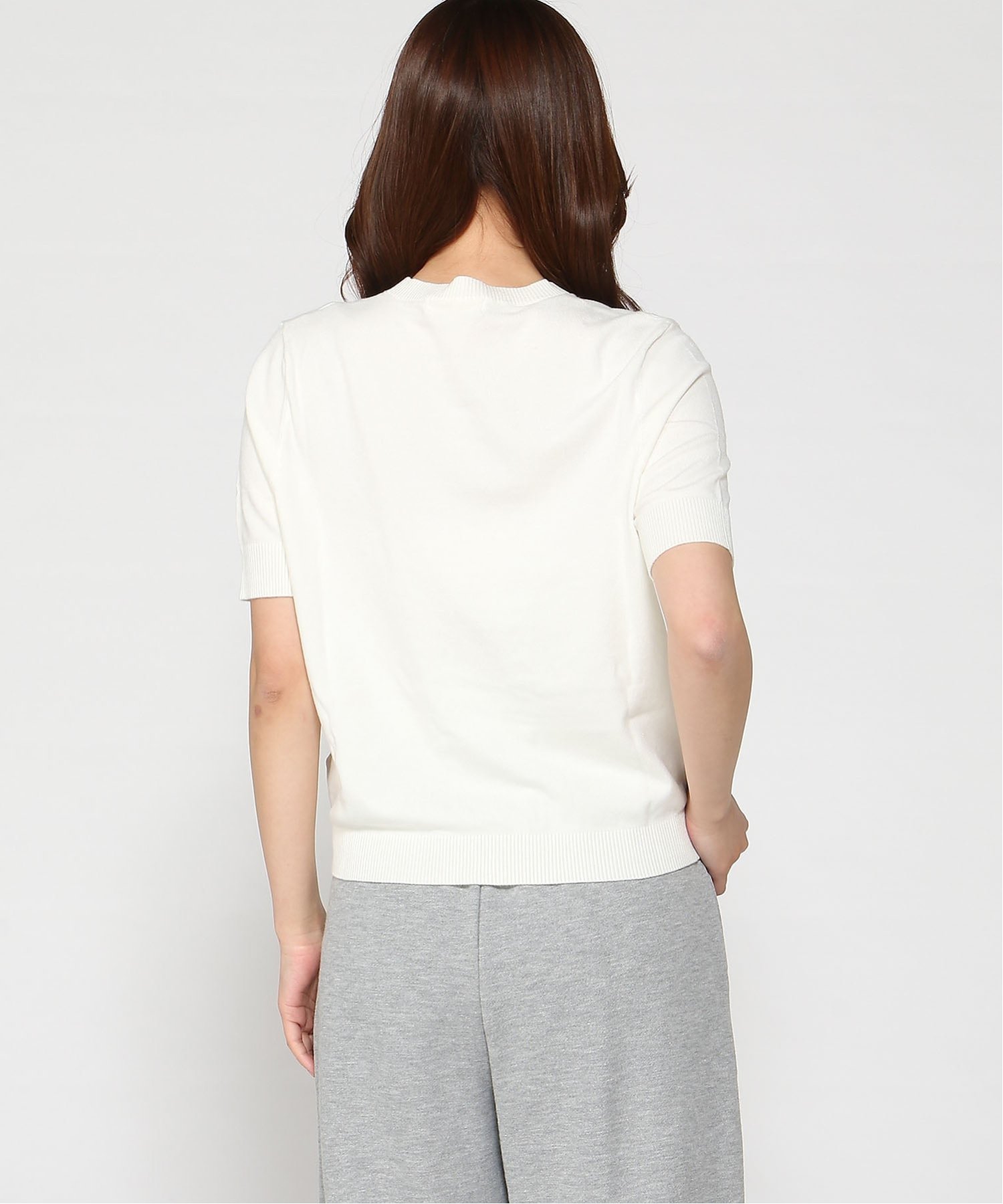 GUESS ニットトップス (W)MARGARET Logo Sweater ゲス トップス ニット ホワイト