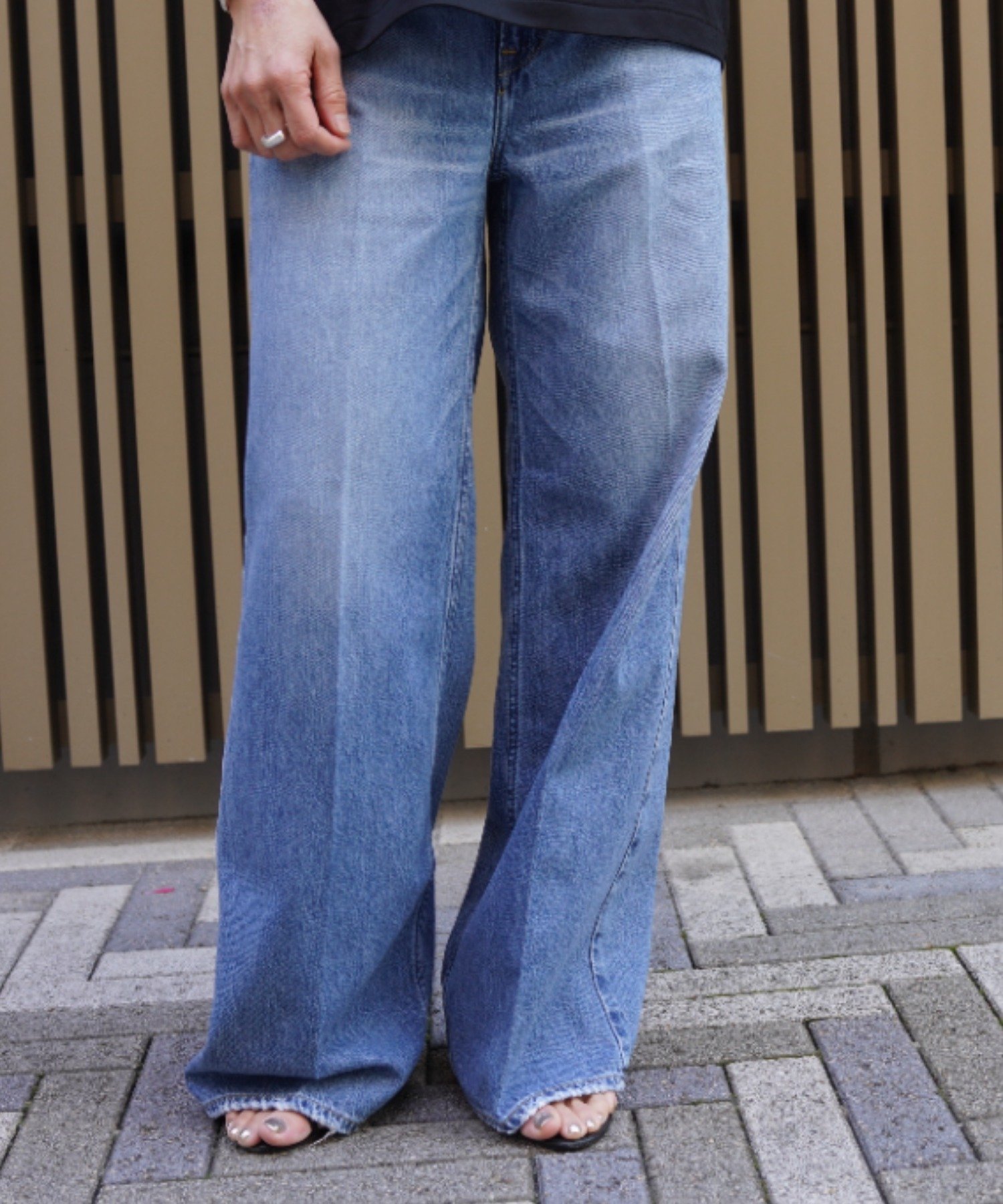 upper hights(アッパーハイツ)THE SISTER MID-RISE ビーセカンド パンツ ジーンズ・デニムパンツ ブルー