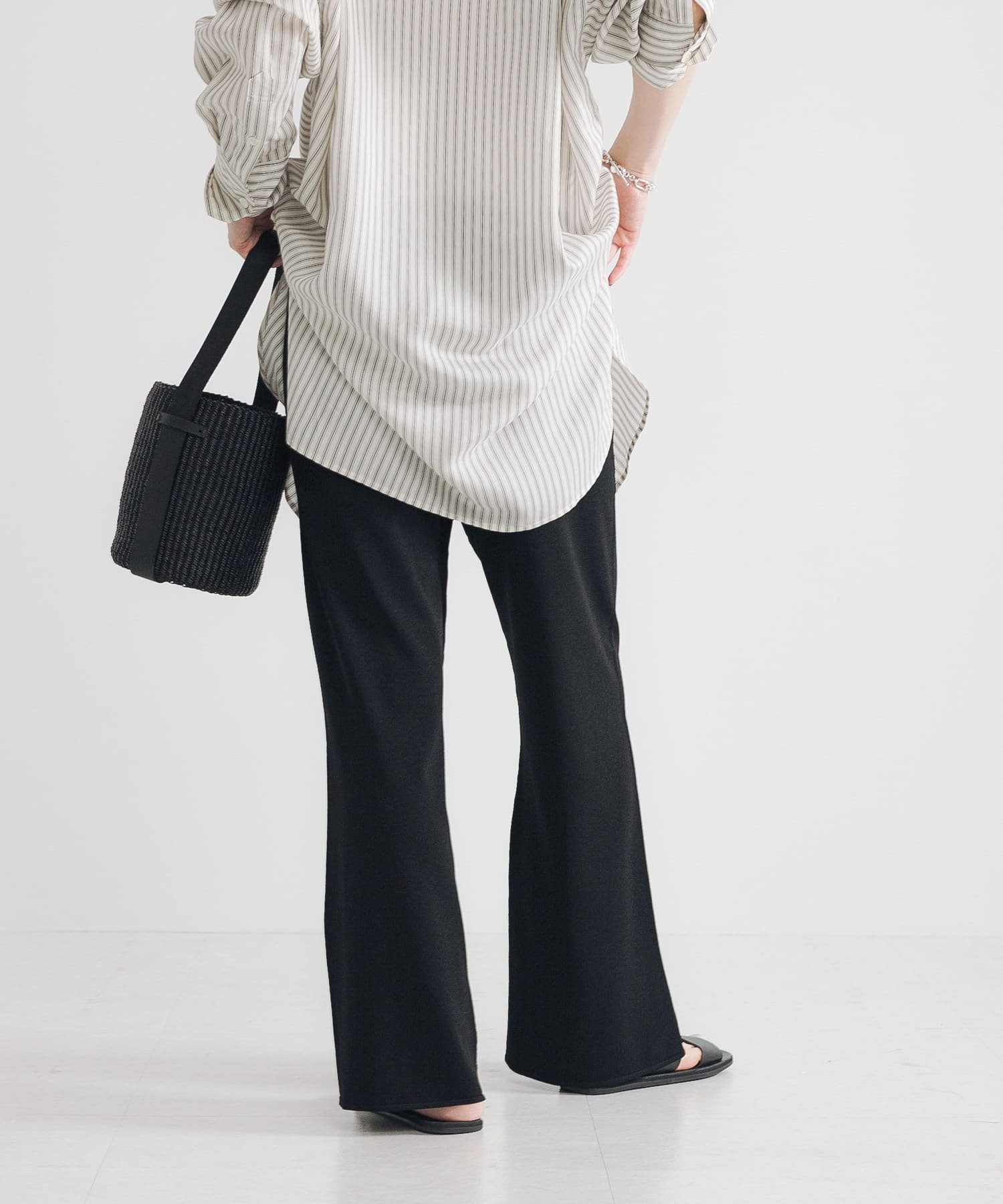 【SALE／40%OFF】URBAN RESEARCH ドライタッチハイゲージニットパンツ アーバンリサーチ パンツ その他..