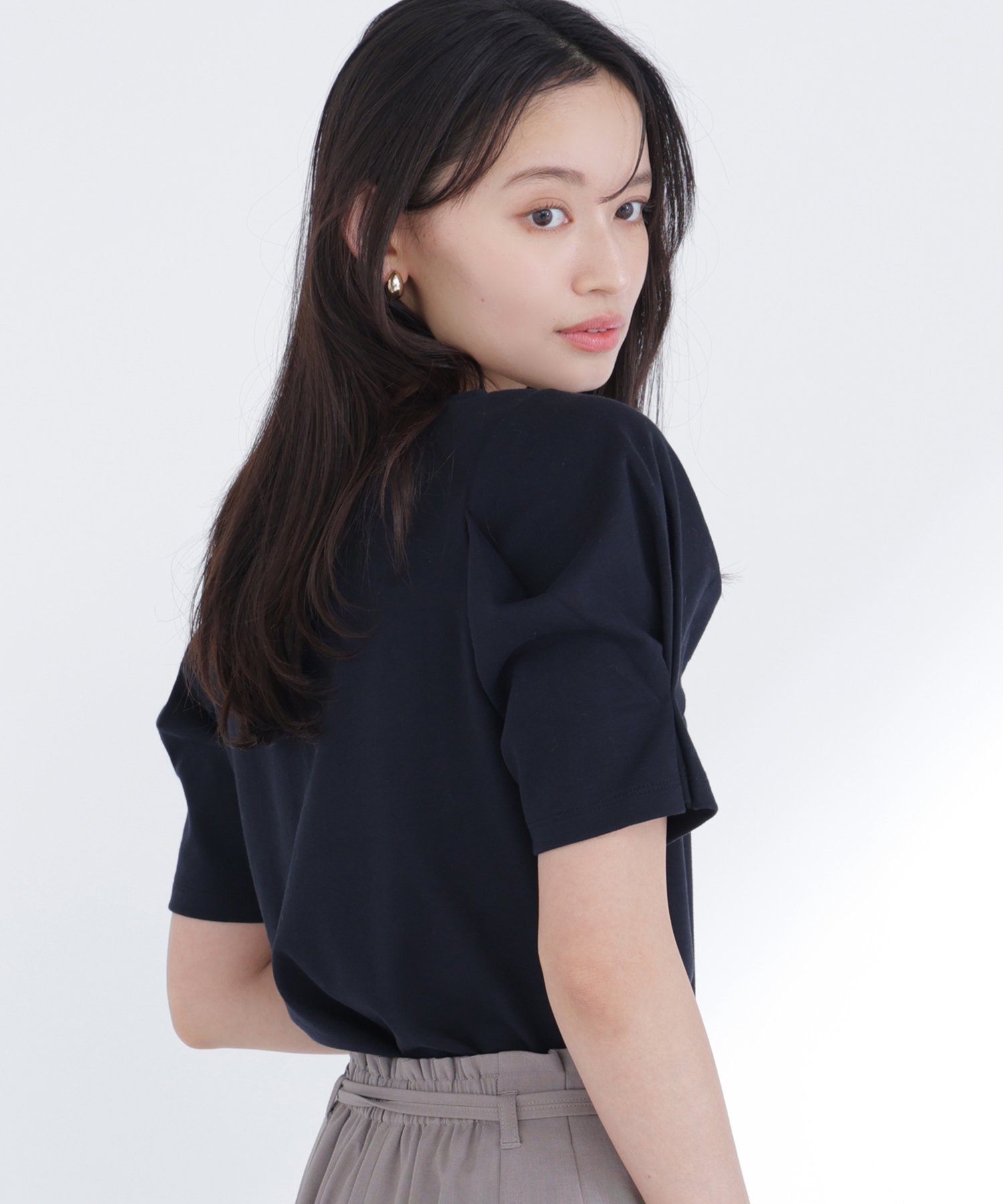 NATURAL BEAUTY BASIC ベーシックTシャツ フォルムスリーブ ナチュラルビューティベーシック トップス カットソー・Tシャツ ブラック パープル ホワイト