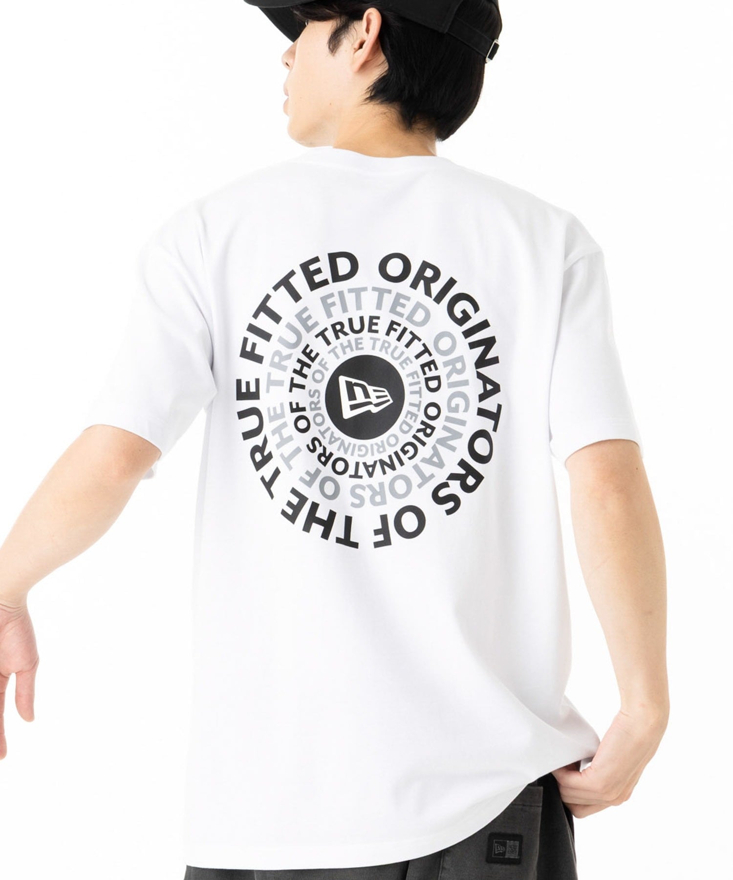 ニューエラ 半袖Tシャツ サークルロゴ オンスポッツ トップス カットソー・Tシャツ ブラック ホワイト