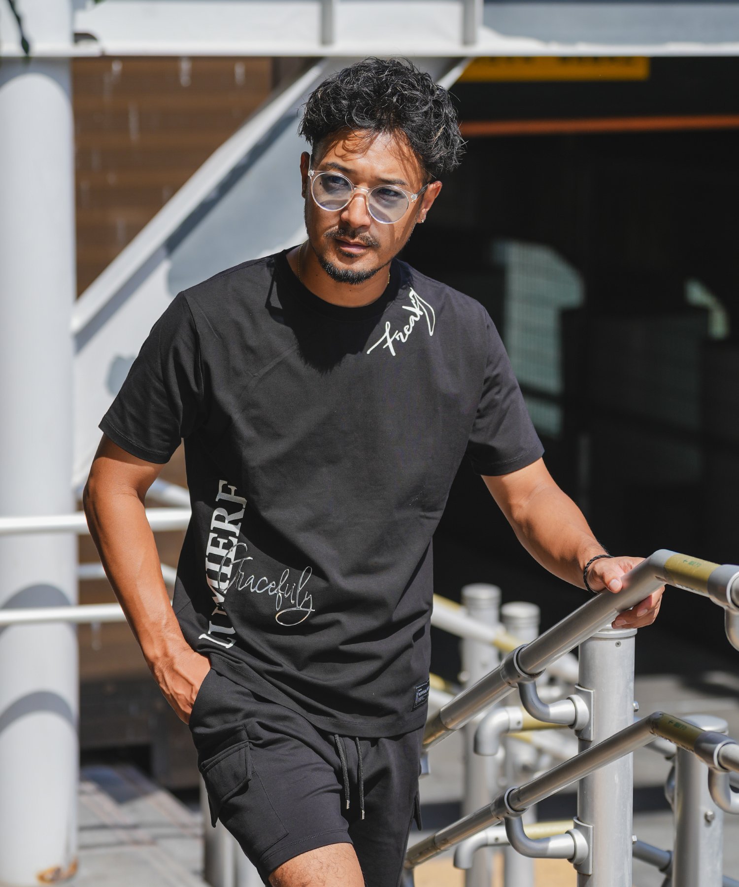 Retro Engine RTEG LUMIERE TEE アダムスジャグラー トップス カットソー・Tシャツ ブラック ホワイト