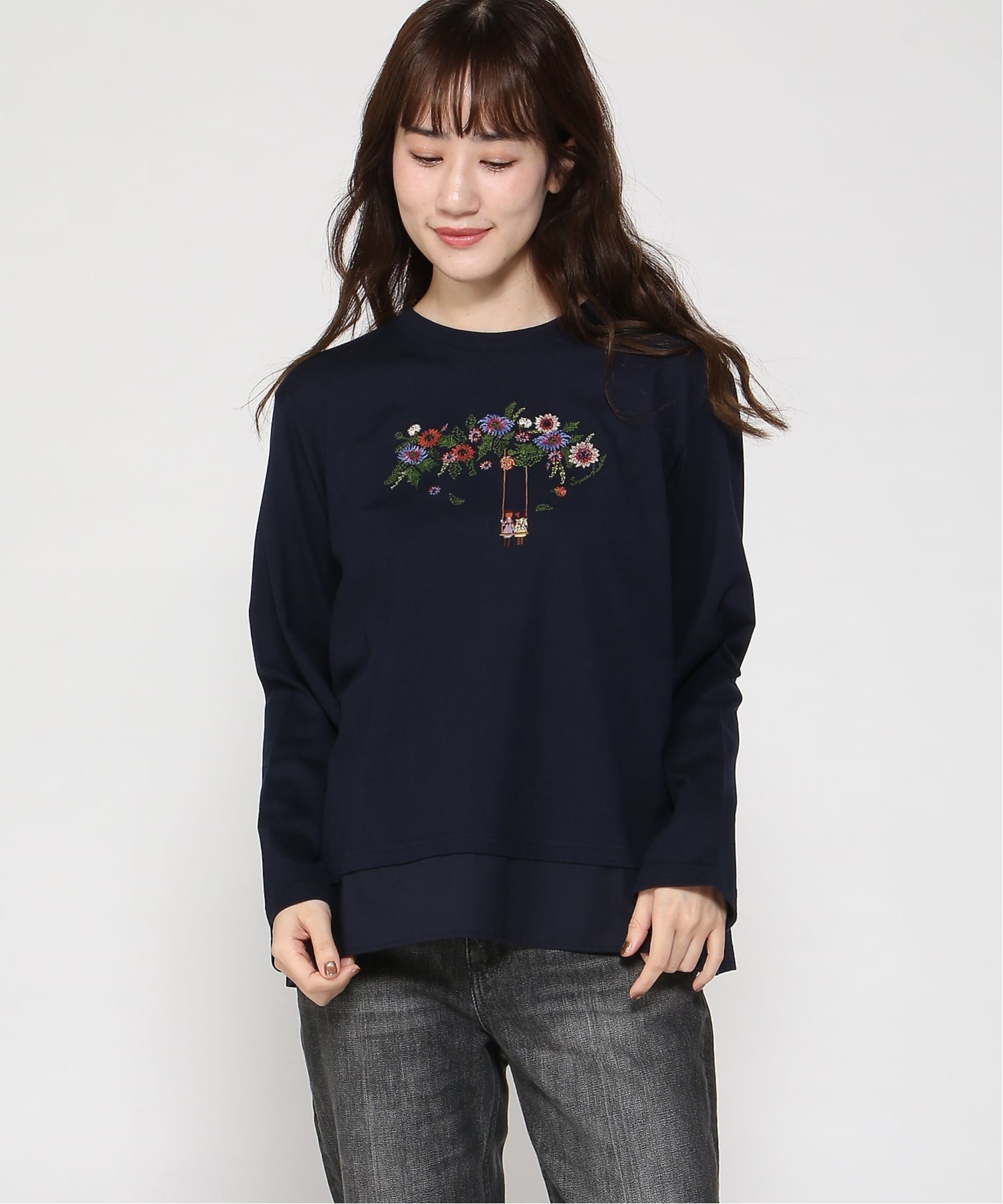 SUPER HAKKA SUPER HAKKA×世界名作劇場 「赤毛のアン」花とブランコ刺繍 長袖カットソー スーパーハッ..