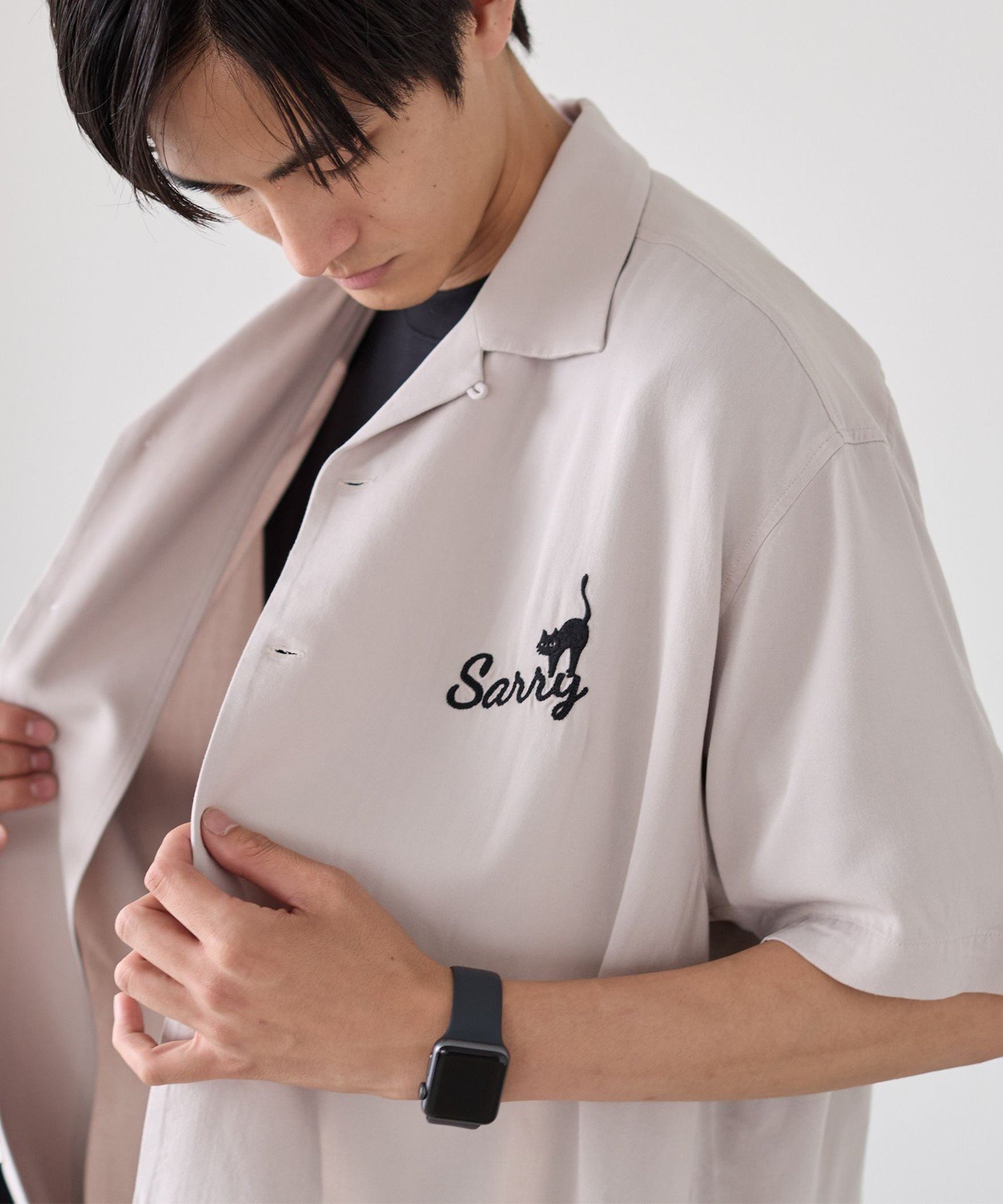 Sarry Cat刺繍レーヨンシャツ(ナチュラル) コーエン トップス シャツ・ブラウス ホワイト