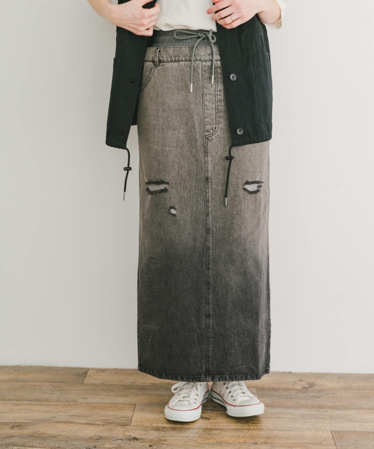 【SALE／68%OFF】URBAN RESEARCH ITEMS ダブルウエストデニムスカート アーバンリサーチアイテムズ スカート その他のスカート ブラック