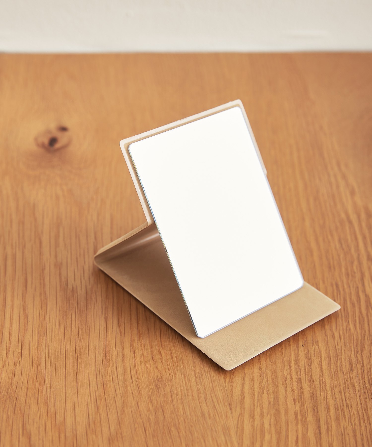 URBAN RESEARCH DOORS HORIUCHI MIRROR ナピュア フォールディングミラー S アーバンリサーチドアーズ ファッション雑貨 その他のファッション雑貨 ベージュ