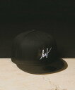 HUF（ハフ）CLASSIC SCRIPT NEW ERA HAT【HUF公式ショップ】-FALL 23 COLLECTION-人生においてより上質なもの…アウトドア、カレッジ、そしてワインにインスパイアを受け、その美学を取り入れたFALL 23コレクションは、ポップカルチャーや90年代のスケートグラフィック、クラシックなHUFのヘリテージに加え、モダンなディテールを施したテクニカルなアウターウエアなどをリリースします。〈商品の特長〉NEW ERA?「9FIFTY?」モデルを採用したベースボールキャップで、HUFスクリプトロゴ、スリースター、NEW ERA?ロゴを全て刺繍で施している。サイズ調整が可能なスナップバック仕様で、ブラック、ホワイト、ネイビーの3色展開となります。? NEW ERA?「9FIFTY?」モデル? スクリプトロゴ刺繍? 側面と背部にNEW ERA?刺繍、スリースター刺繍? サイズ調整が可能なスナップバック仕様、HUFフラッグラベル付き? 内側にHUFメインラベル、NEW ERA?のネームとロゴ入りテープ型番：23MHT80070-1-4 JD0742【採寸】サイズツバ高さ頭囲S7.0cm14.0cm54ーcmM7.0cm14.0cm55.5ーcm商品のサイズについて【商品詳細】中国素材：本体・つば部分:ポリエステル100%つば裏部分:コットン100%刺しゅう糸:ポリエステル100%サイズ：S、M※画面上と実物では多少色具合が異なって見える場合もございます。ご了承ください。商品のカラーについて 【予約商品について】 ※「先行予約販売中」「予約販売中」をご注文の際は予約商品についてをご確認ください。HUF（ハフ）CLASSIC SCRIPT NEW ERA HAT【HUF公式ショップ】-FALL 23 COLLECTION-人生においてより上質なもの…アウトドア、カレッジ、そしてワインにインスパイアを受け、その美学を取り入れたFALL 23コレクションは、ポップカルチャーや90年代のスケートグラフィック、クラシックなHUFのヘリテージに加え、モダンなディテールを施したテクニカルなアウターウエアなどをリリースします。〈商品の特長〉NEW ERA?「9FIFTY?」モデルを採用したベースボールキャップで、HUFスクリプトロゴ、スリースター、NEW ERA?ロゴを全て刺繍で施している。サイズ調整が可能なスナップバック仕様で、ブラック、ホワイト、ネイビーの3色展開となります。? NEW ERA?「9FIFTY?」モデル? スクリプトロゴ刺繍? 側面と背部にNEW ERA?刺繍、スリースター刺繍? サイズ調整が可能なスナップバック仕様、HUFフラッグラベル付き? 内側にHUFメインラベル、NEW ERA?のネームとロゴ入りテープ型番：23MHT80070-1-4 JD0742【採寸】サイズツバ高さ頭囲S7.0cm14.0cm54ーcmM7.0cm14.0cm55.5ーcm商品のサイズについて【商品詳細】中国素材：本体・つば部分:ポリエステル100%つば裏部分:コットン100%刺しゅう糸:ポリエステル100%サイズ：S、M※画面上と実物では多少色具合が異なって見える場合もございます。ご了承ください。商品のカラーについて 【予約商品について】 ※「先行予約販売中」「予約販売中」をご注文の際は予約商品についてをご確認ください。■重要なお知らせ※ 当店では、ギフト配送サービス及びラッピングサービスを行っておりません。ご注文者様とお届け先が違う場合でも、タグ（値札）付「納品書 兼 返品連絡票」同梱の状態でお送り致しますのでご了承ください。 ラッピング・ギフト配送について※ 2点以上ご購入の場合、全ての商品が揃い次第一括でのお届けとなります。お届け予定日の異なる商品をお買い上げの場合はご注意下さい。お急ぎの商品がございましたら分けてご購入いただきますようお願い致します。発送について ※ 買い物カートに入れるだけでは在庫確保されませんのでお早めに購入手続きをしてください。当店では在庫を複数サイトで共有しているため、同時にご注文があった場合、売切れとなってしまう事がございます。お手数ですが、ご注文後に当店からお送りする「ご注文内容の確認メール」をご確認ください。ご注文の確定について ※ Rakuten Fashionの商品ページに記載しているメーカー希望小売価格は、楽天市場「商品価格ナビ」に登録されている価格に準じています。 商品の価格についてHUFHUFのキャップ帽子ご注文・お届けについて発送ガイドラッピンググッズ3,980円以上送料無料ご利用ガイド