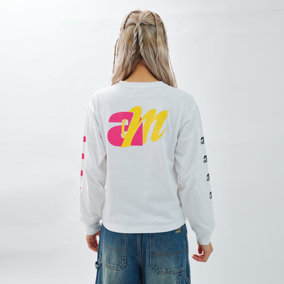 atmos pink atmos pink x MONICHIKI HOUSE AM Logo L/S T-Shirt WHITE アトモス トップス カットソー・Tシャツ ホワイト