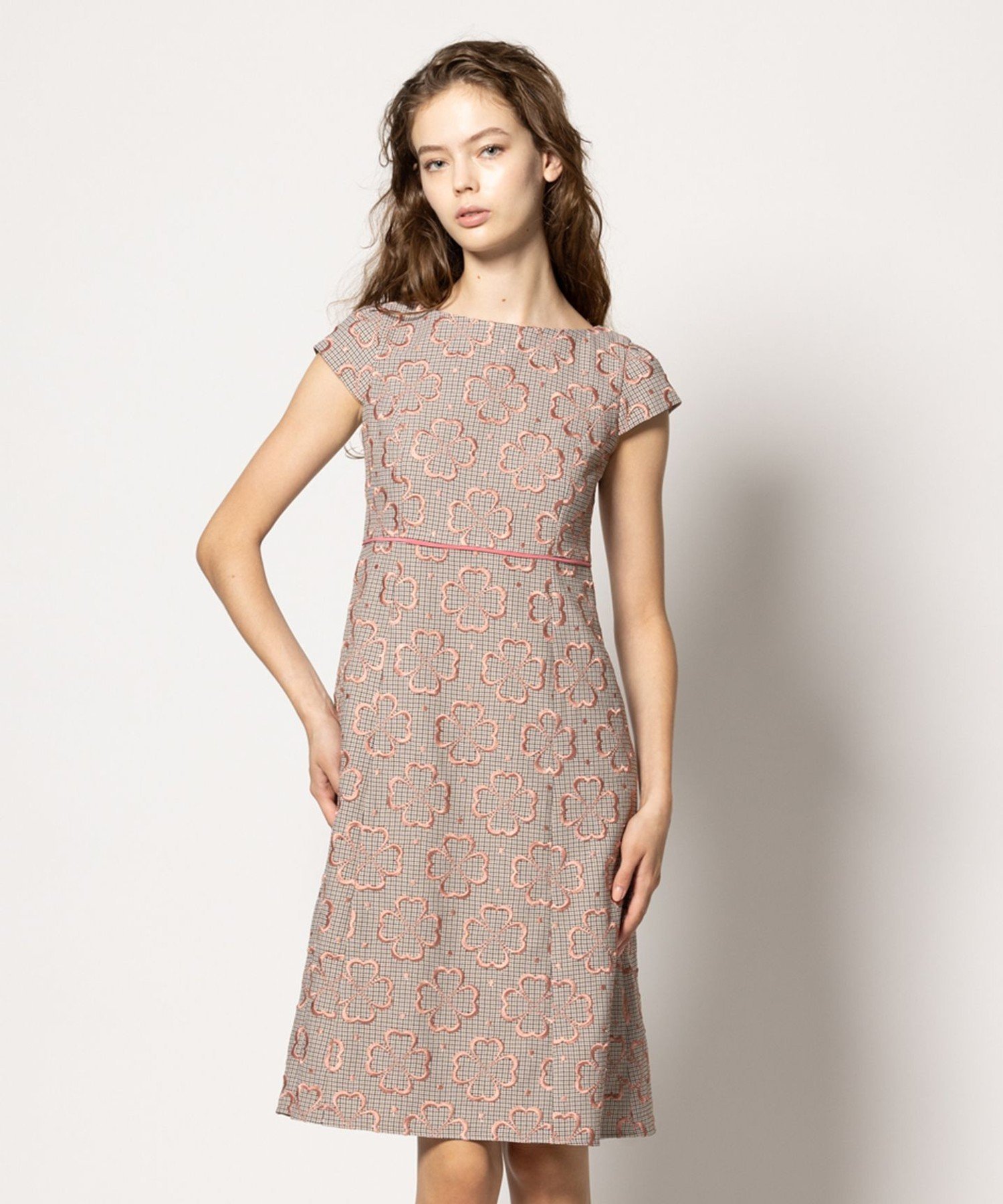 【SALE／50%OFF】TOCCA 【一部店舗限定カラーあり】RAVISHING CLOVERS ドレス トッカ ワンピース・ドレス ワンピース ピンク ホワイト【送料無料】