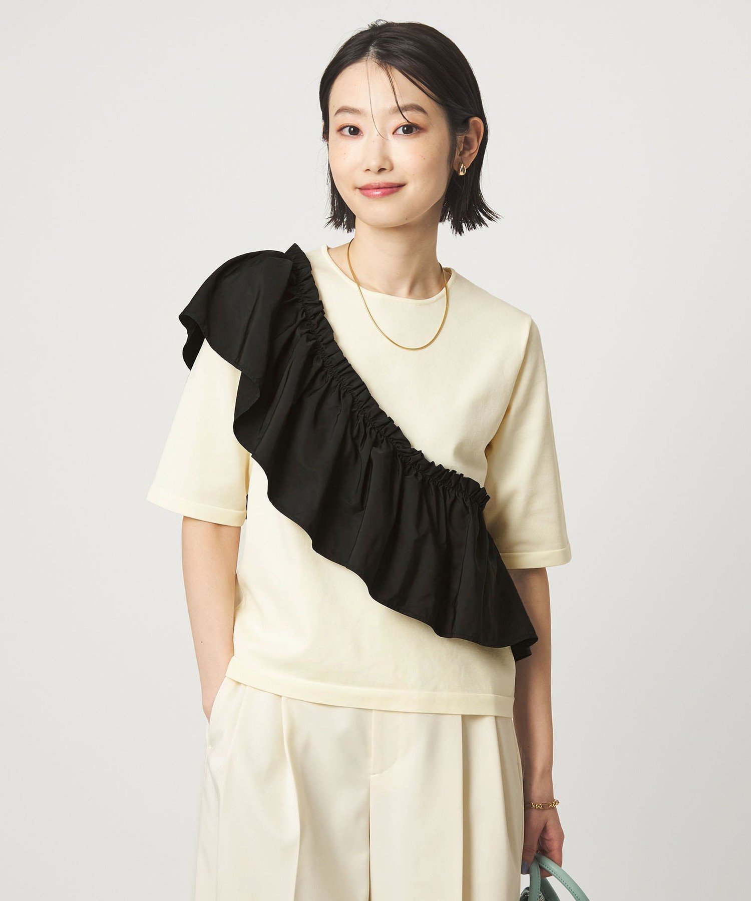 UNITED ARROWS green label relaxing フリル ドッキング 5分袖 ニット プルオーバー ウォッシャブル ユナイテッドアローズ グリーンレーベルリラクシング トップス ニット ブラック ホワイト【送料無料】